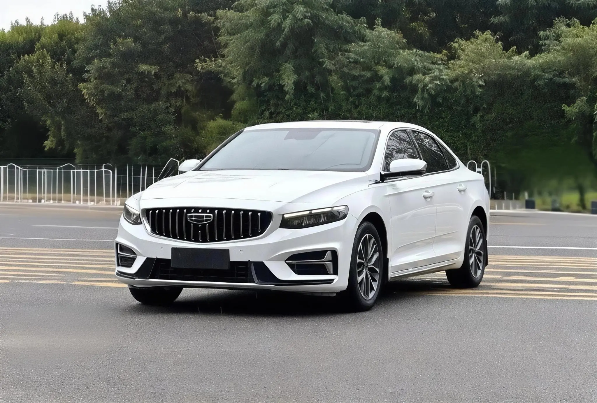 Geely Xing Rui  из Китая