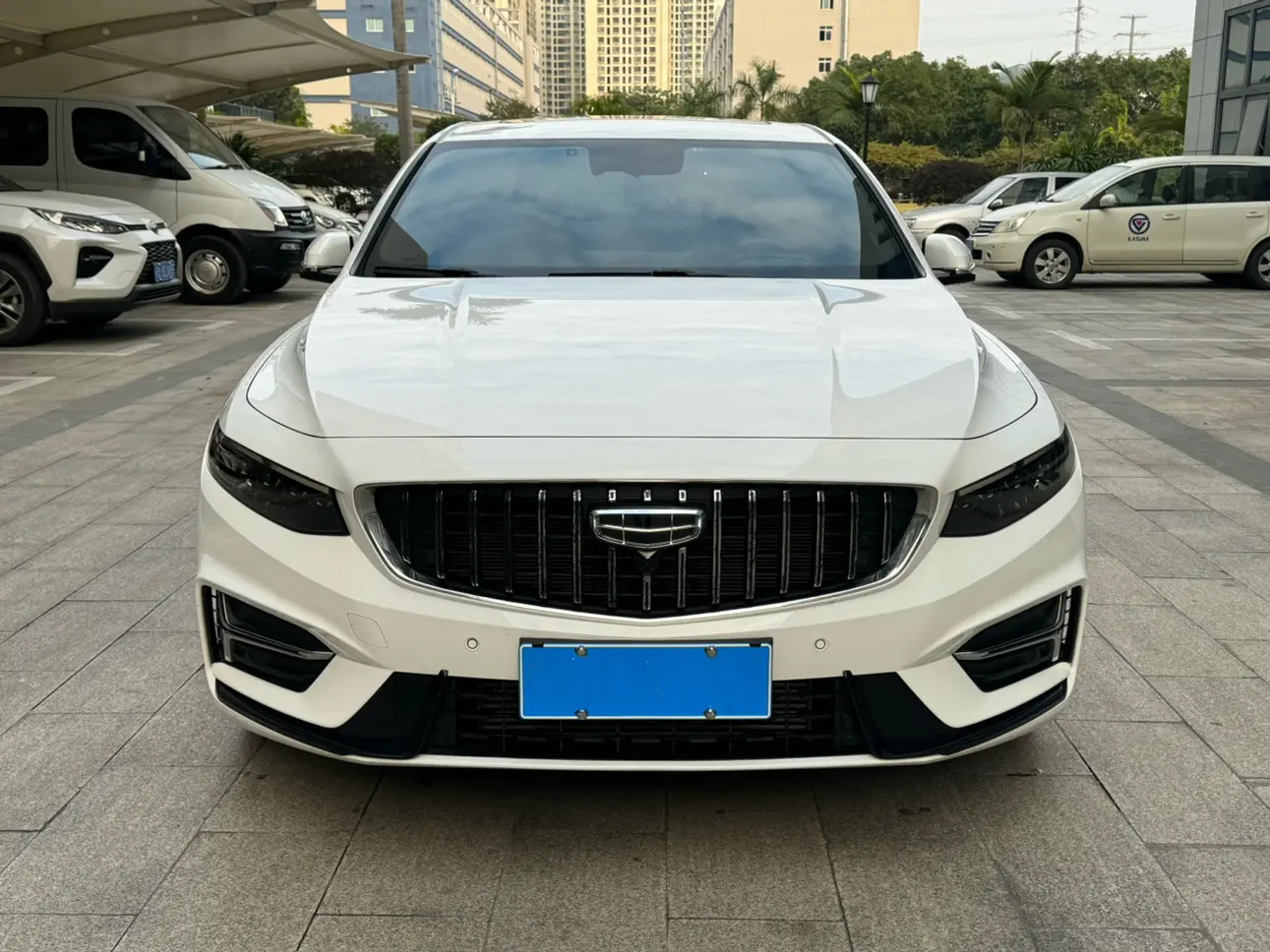 Geely Xing Rui  из Китая