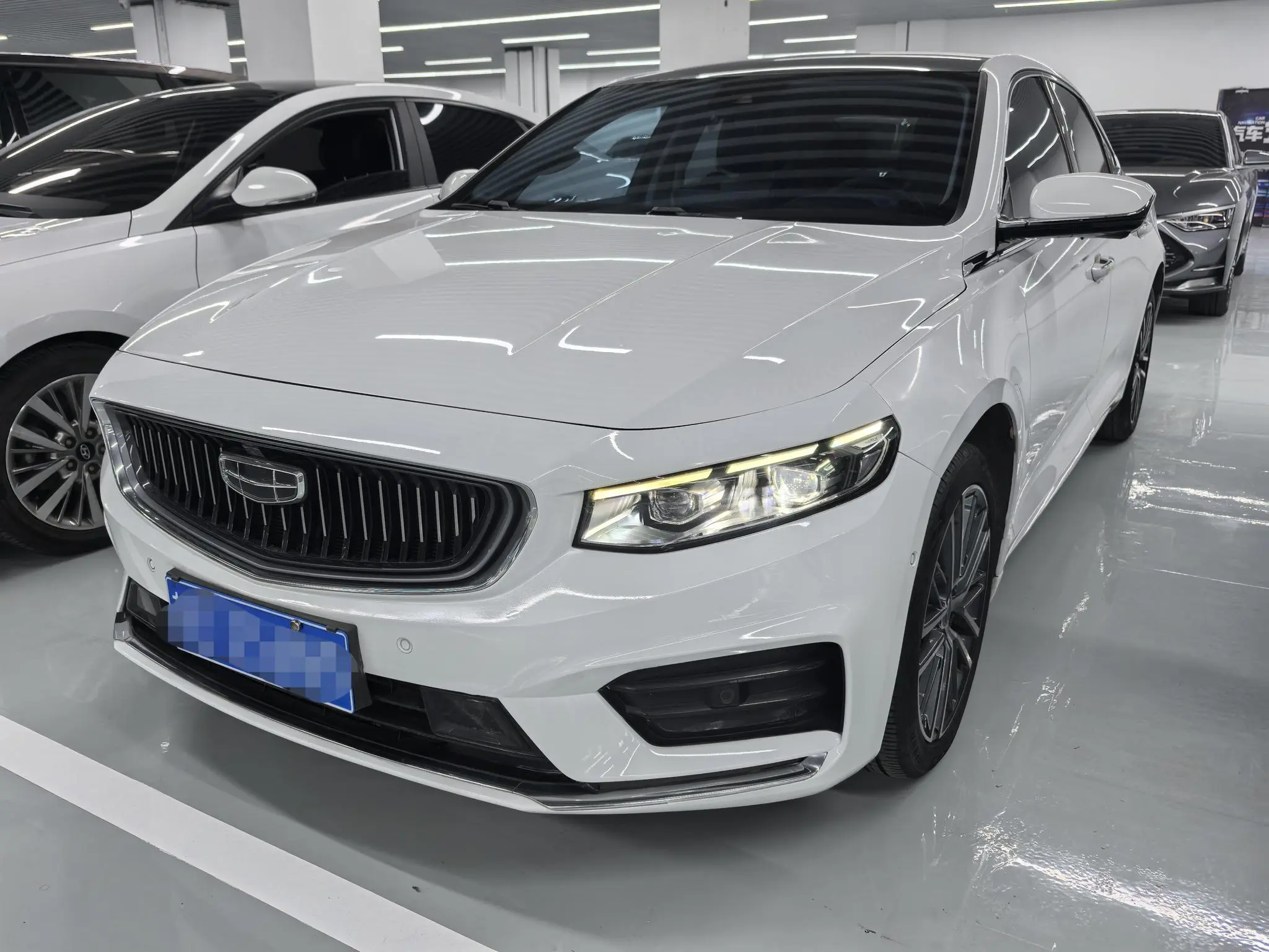 Geely Xing Rui  из Китая