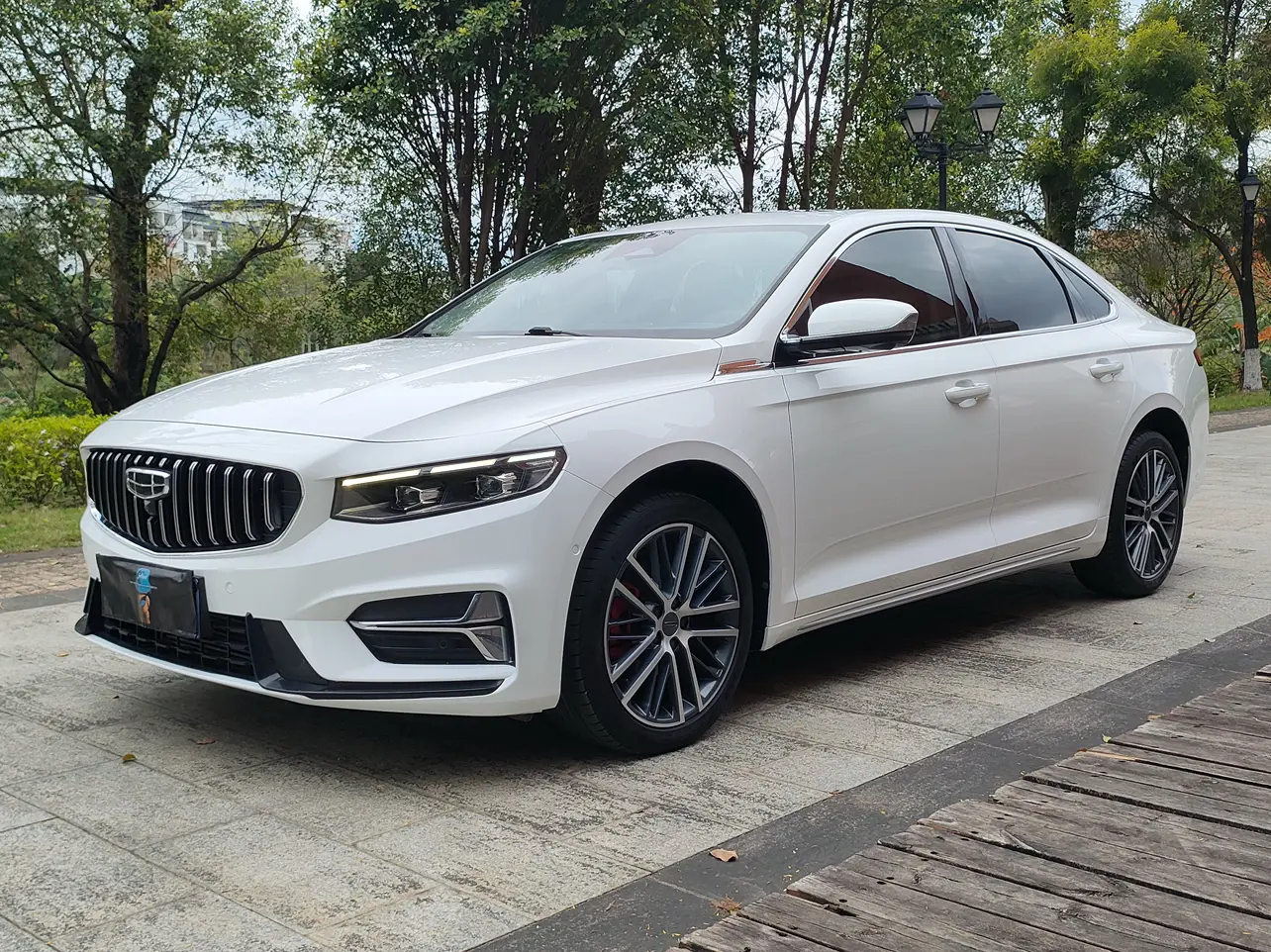 Geely Xing Rui  из Китая