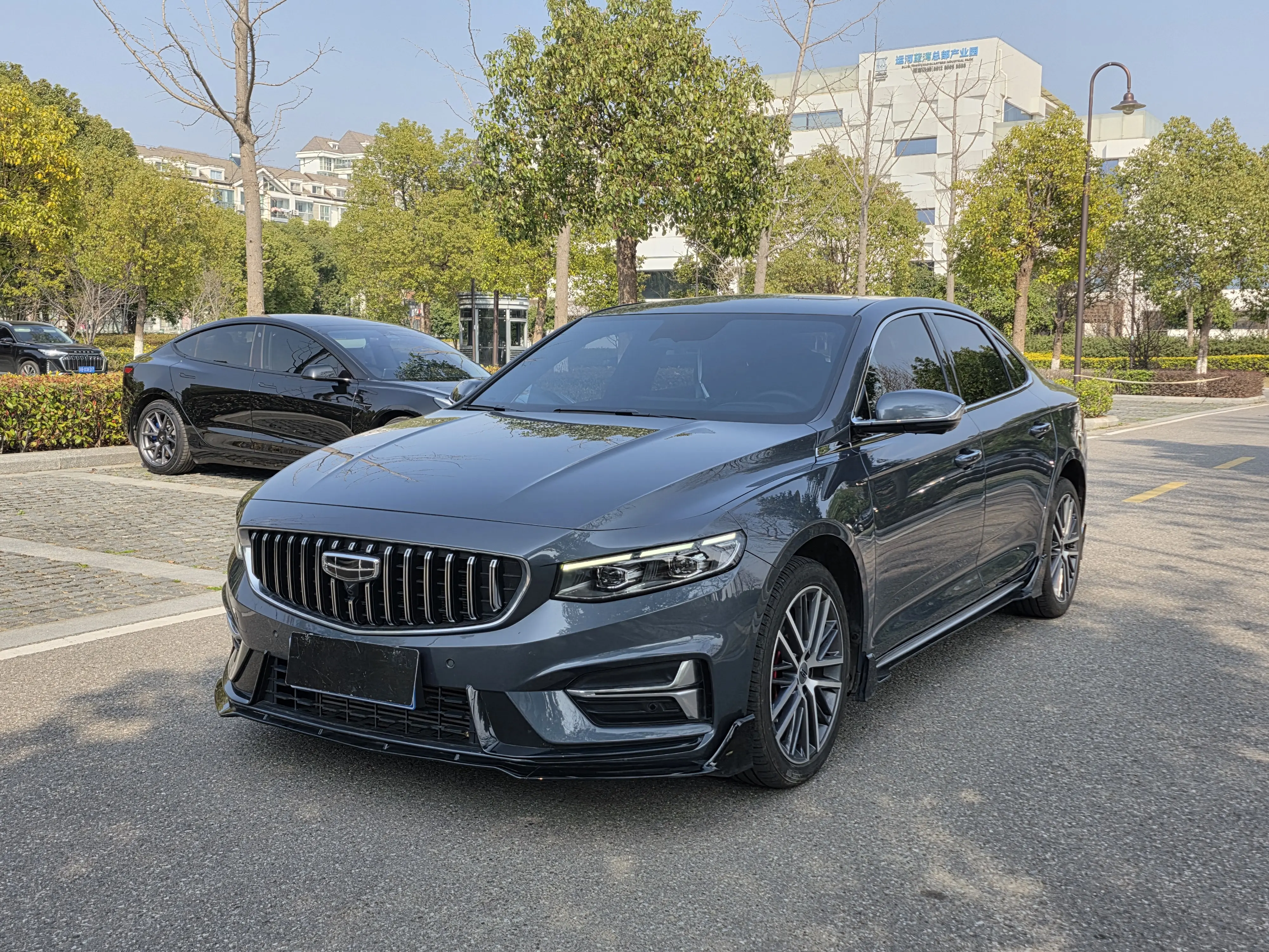 Geely Xing Rui  из Китая