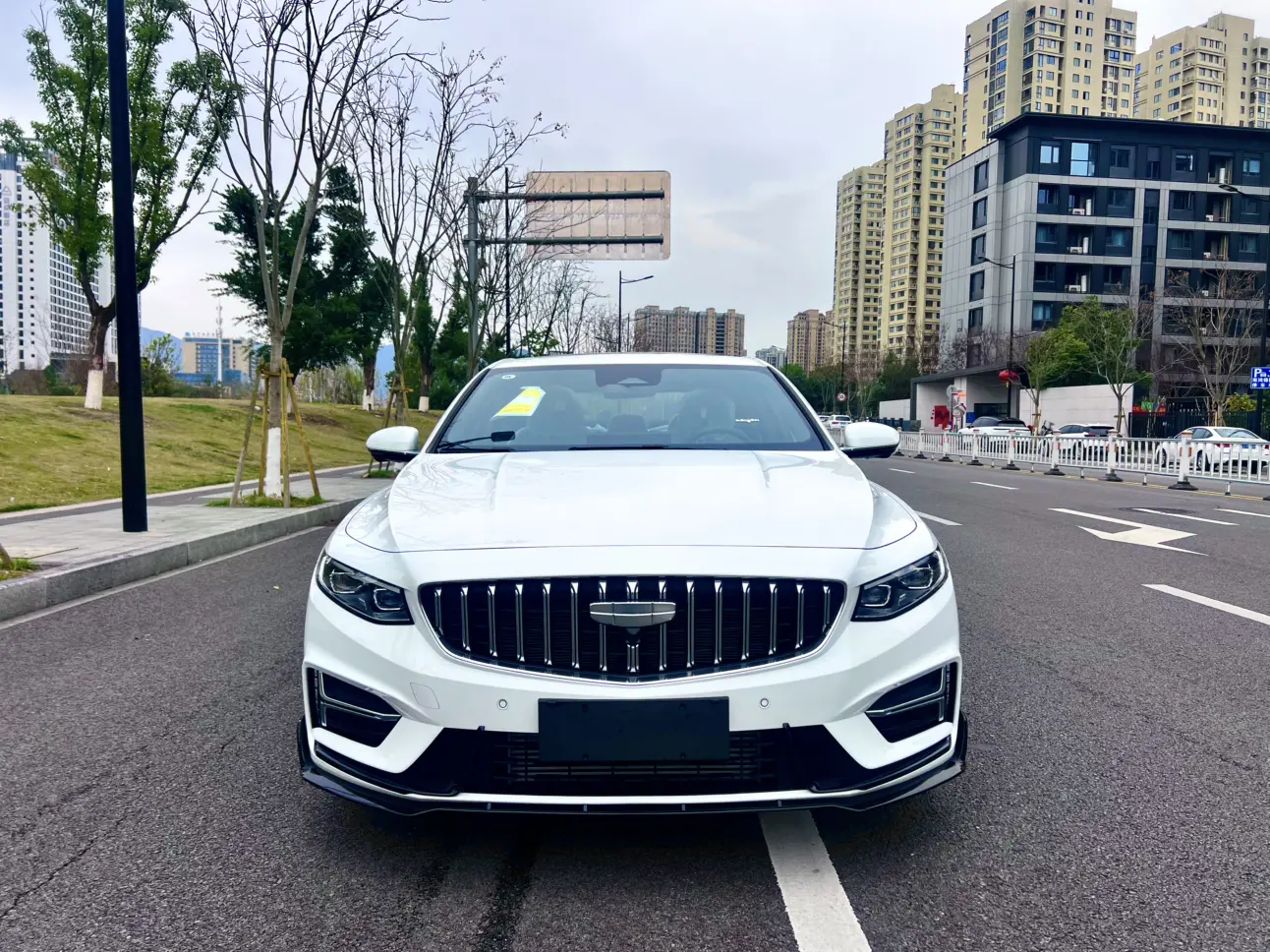 Geely Xing Rui  из Китая