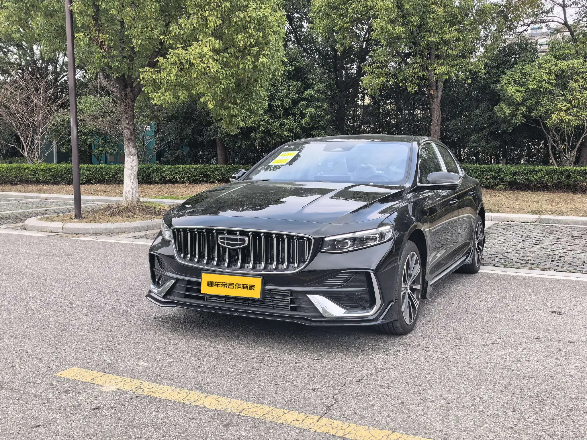 Geely Xing Rui  из Китая
