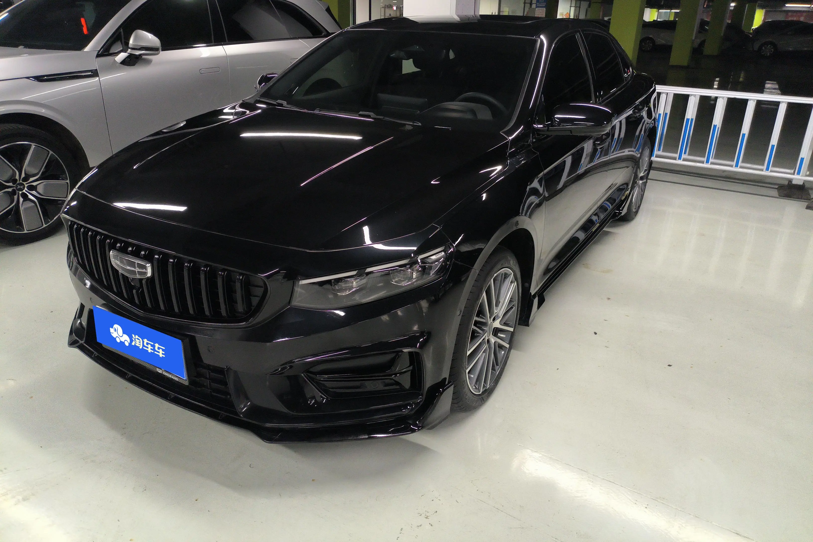 Geely Xing Rui  из Китая