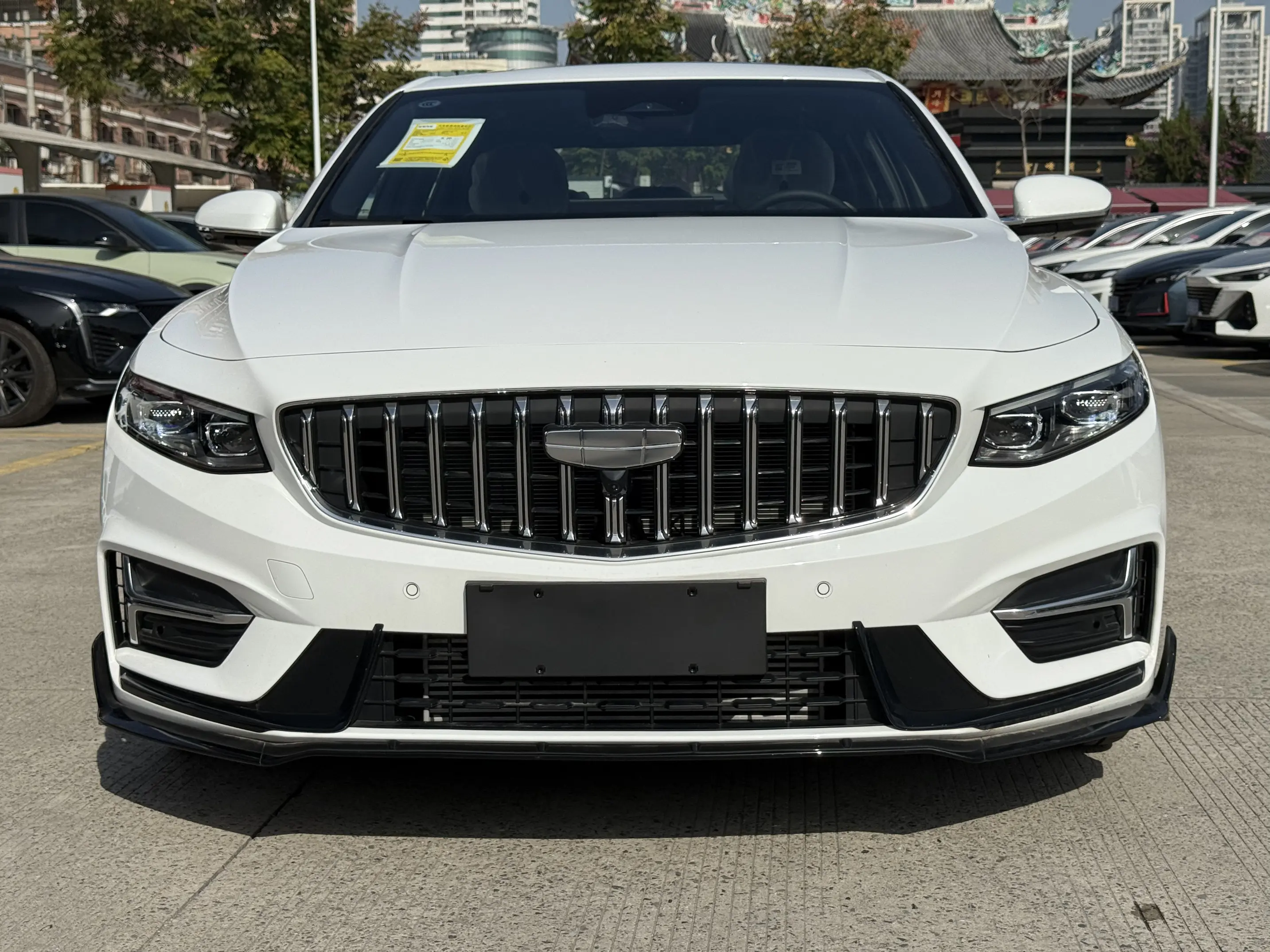 Geely Xing Rui  из Китая