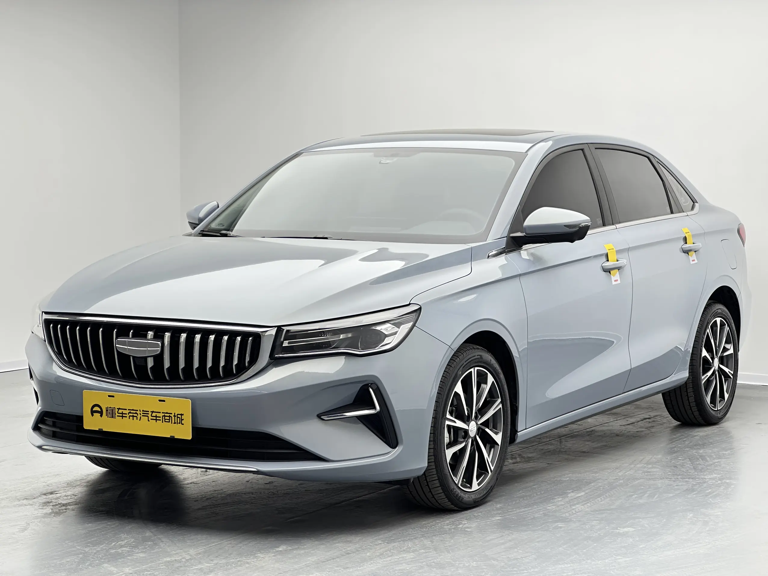 Geely Emgrand  из Китая