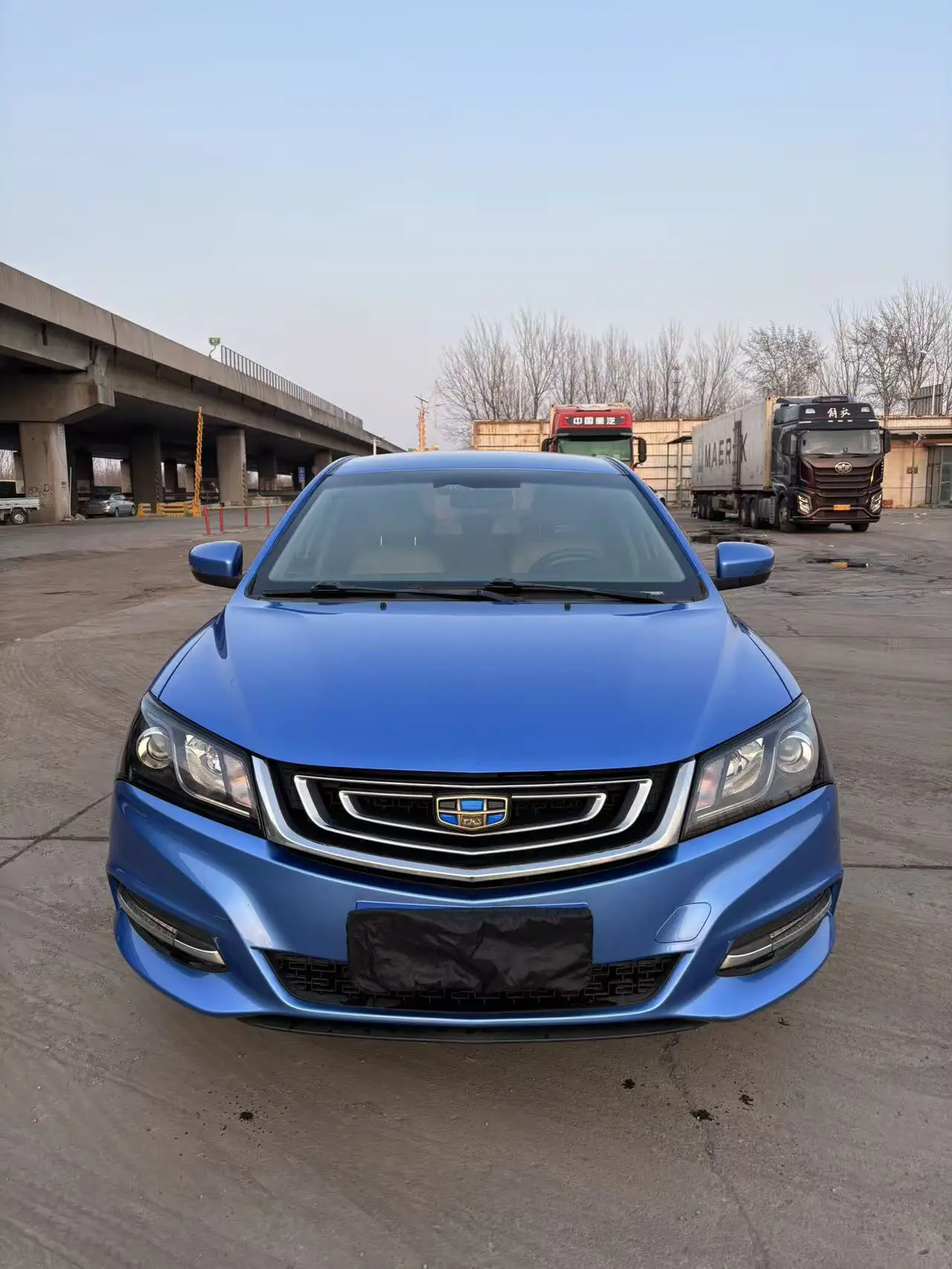 Geely Emgrand  из Китая