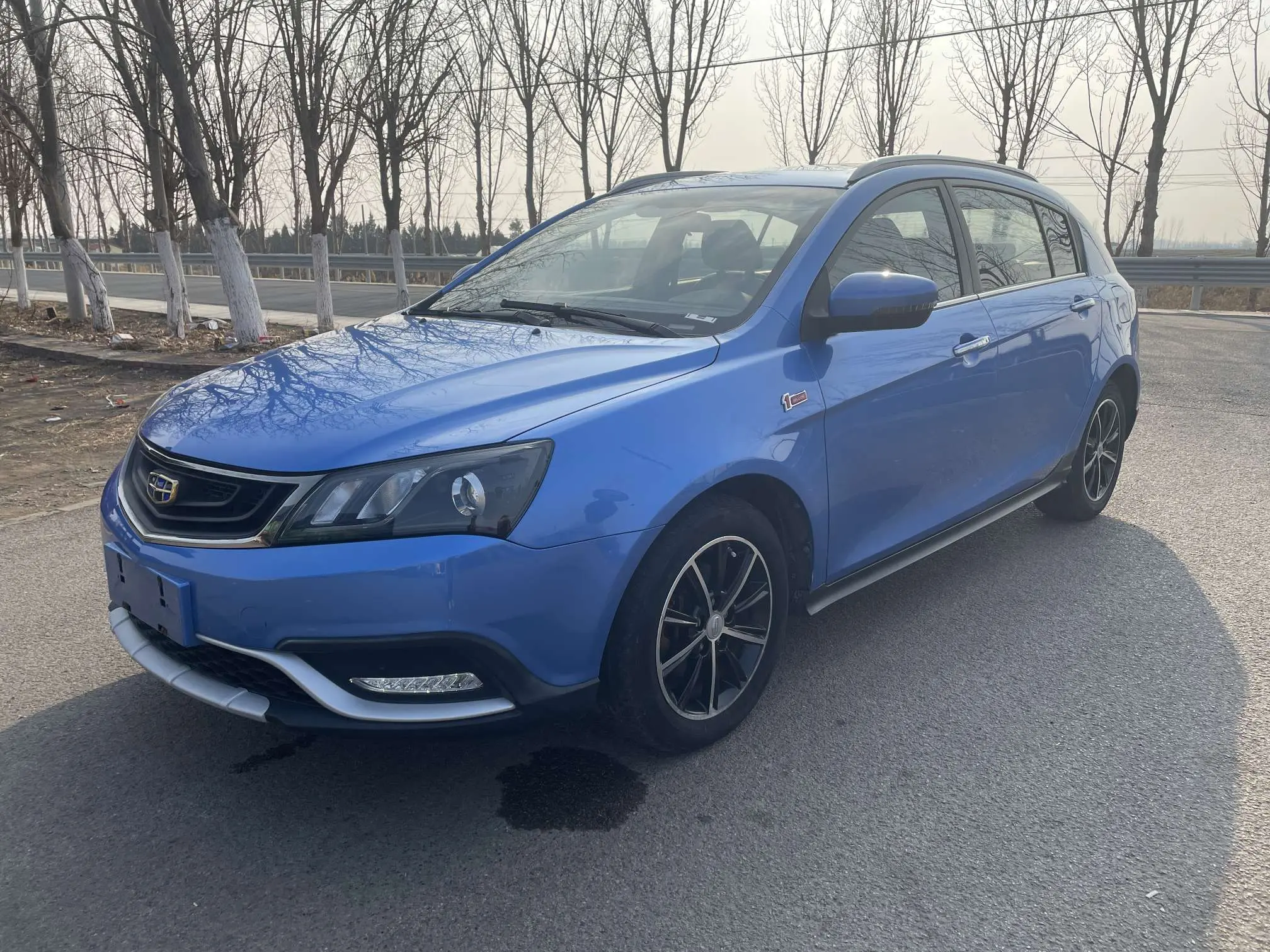 Geely Emgrand  из Китая