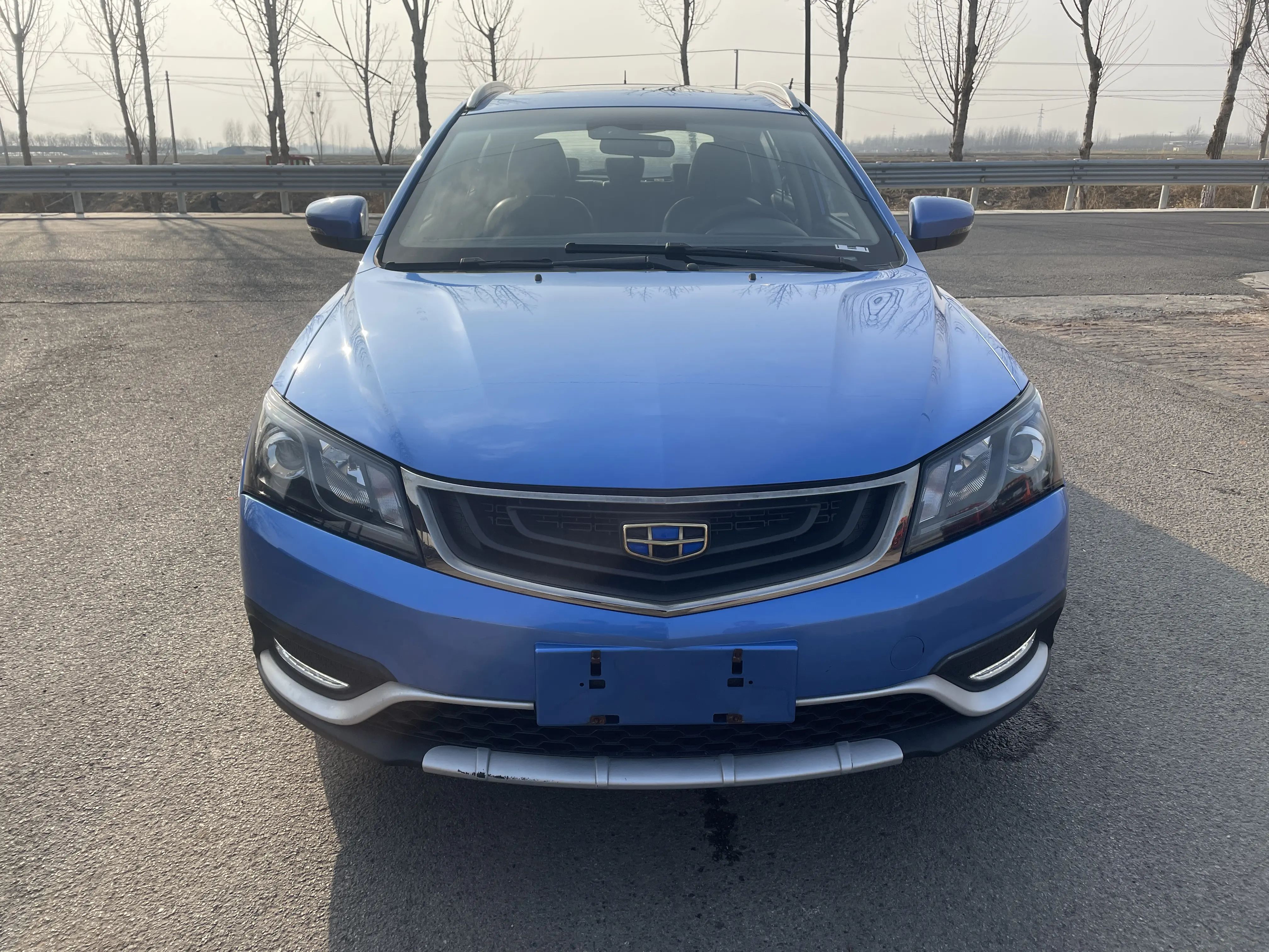 Geely Emgrand  из Китая
