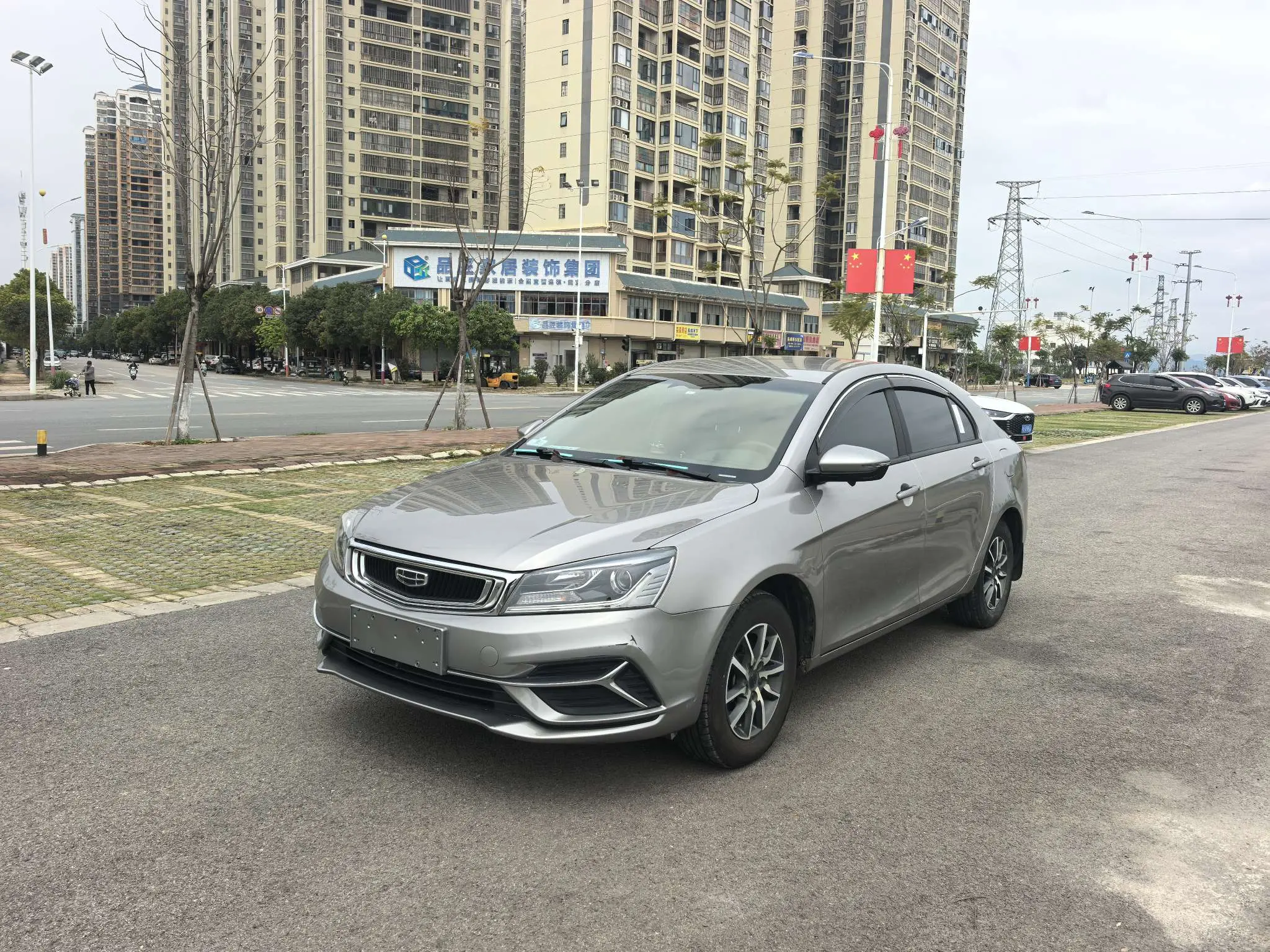 Geely Emgrand  из Китая