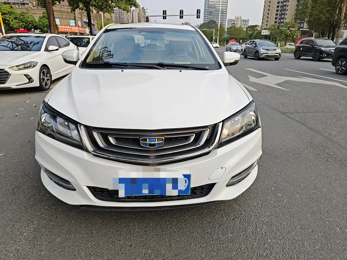 Geely Emgrand  из Китая