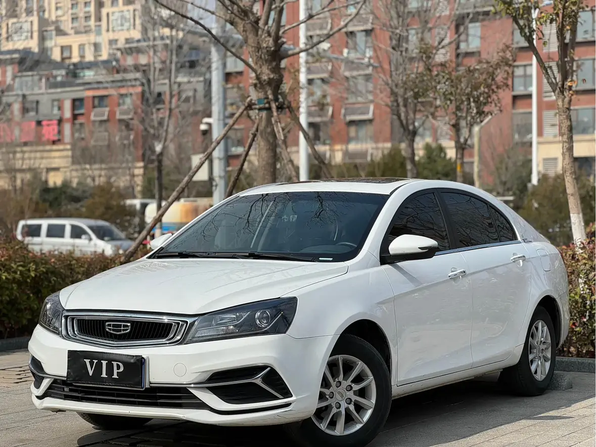 Geely Emgrand  из Китая