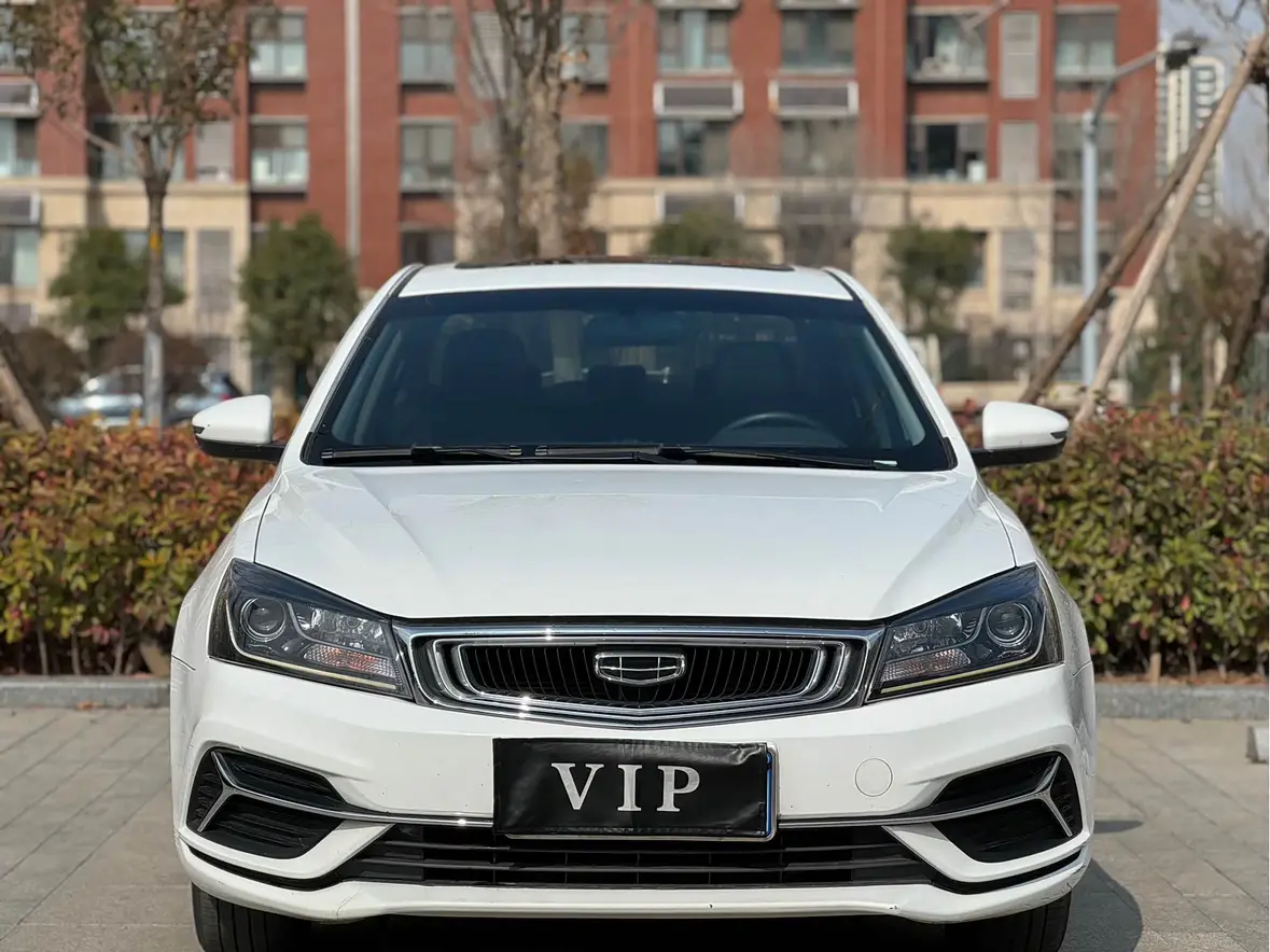 Geely Emgrand  из Китая