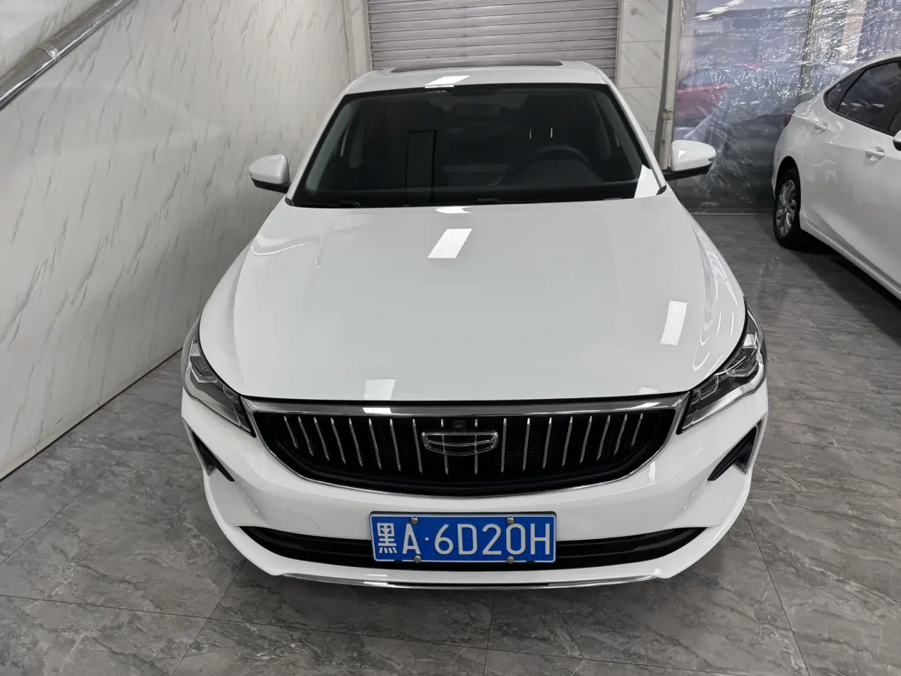 Geely Emgrand  из Китая