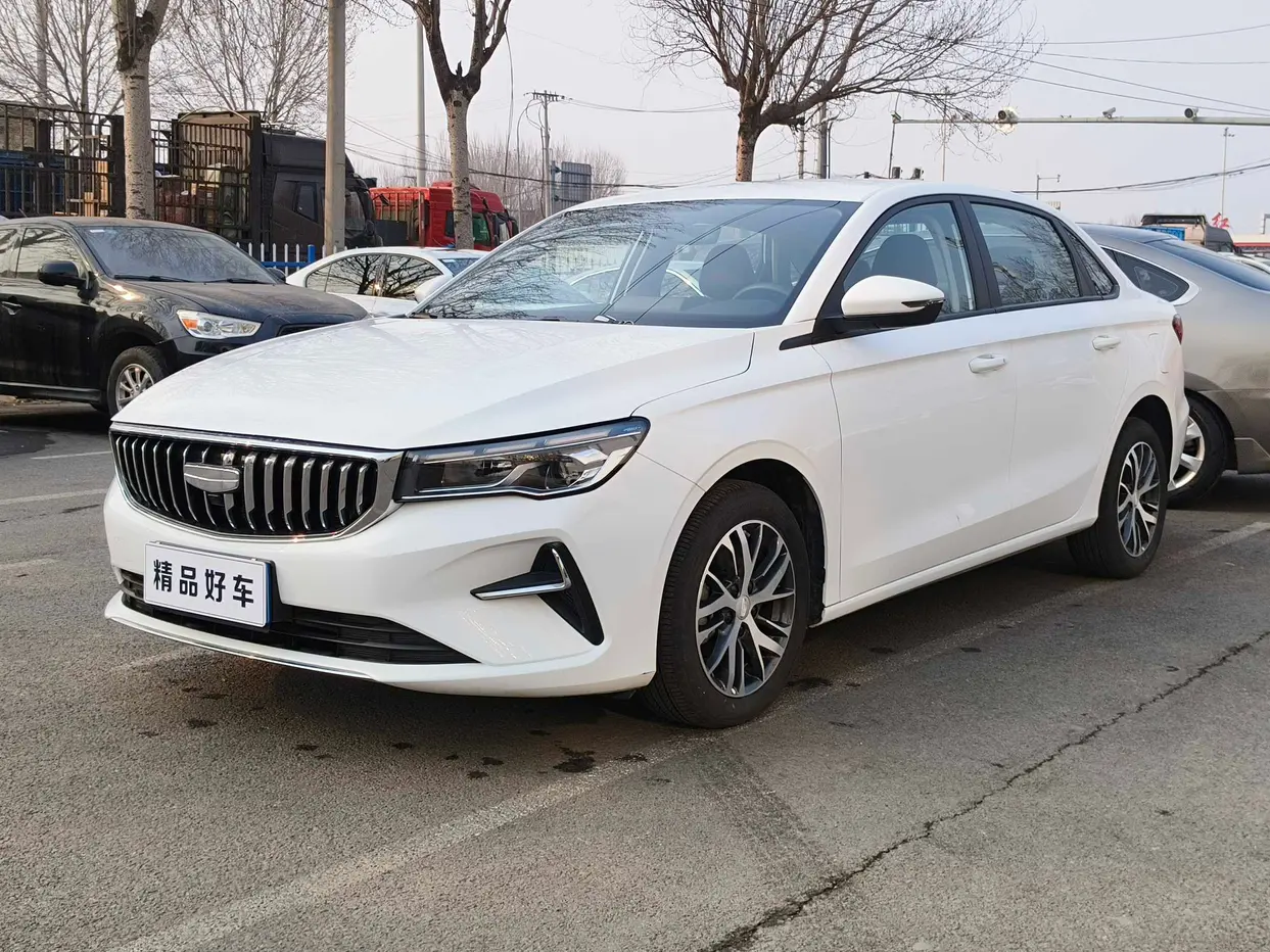 Geely Emgrand  из Китая
