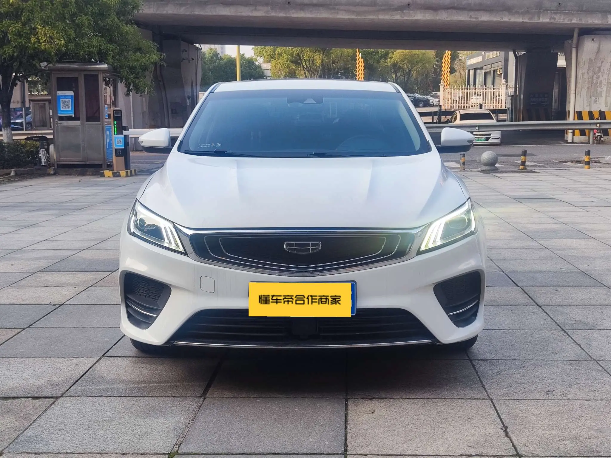 Geely Binrui  из Китая