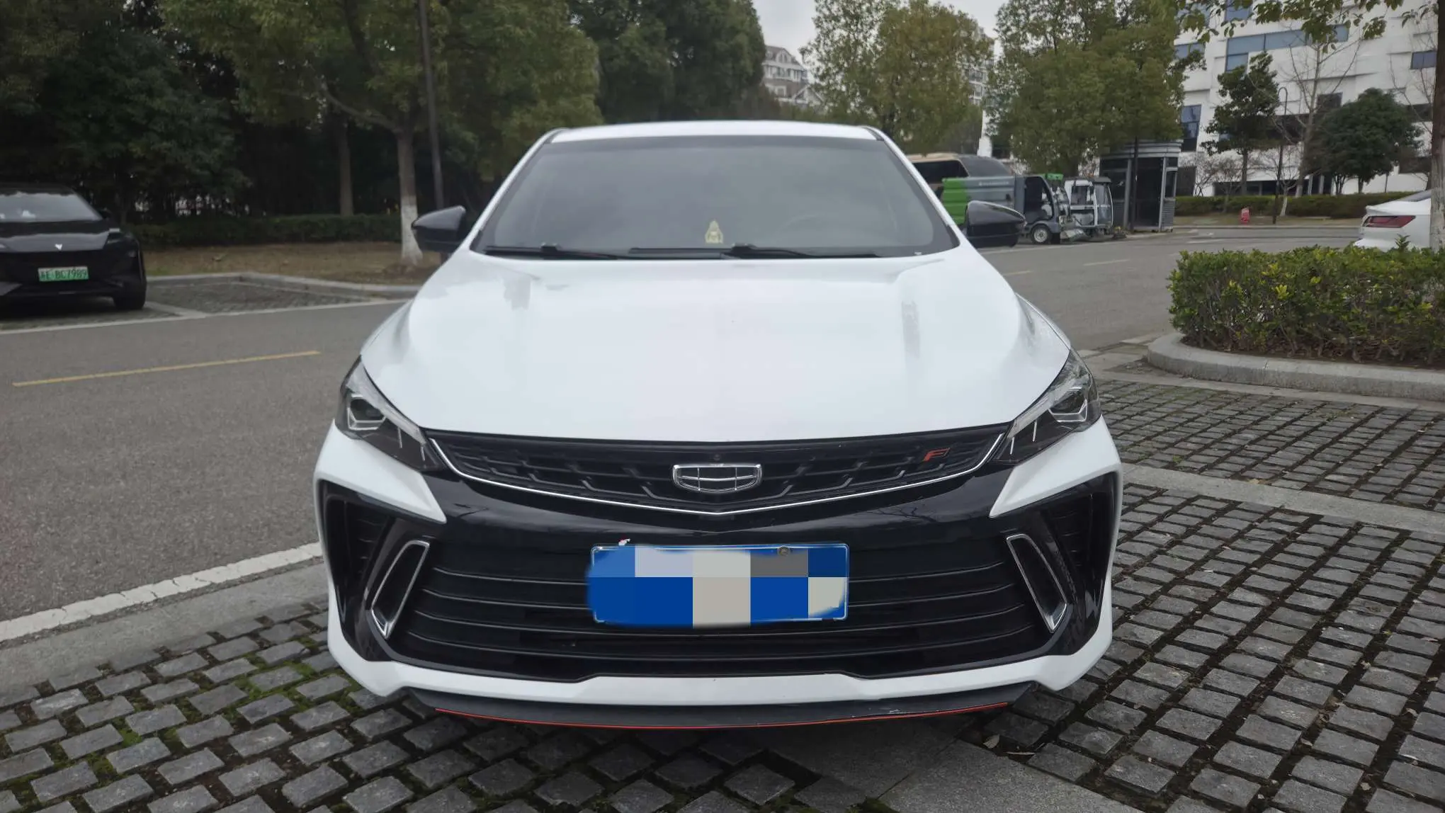 Geely Binrui  из Китая