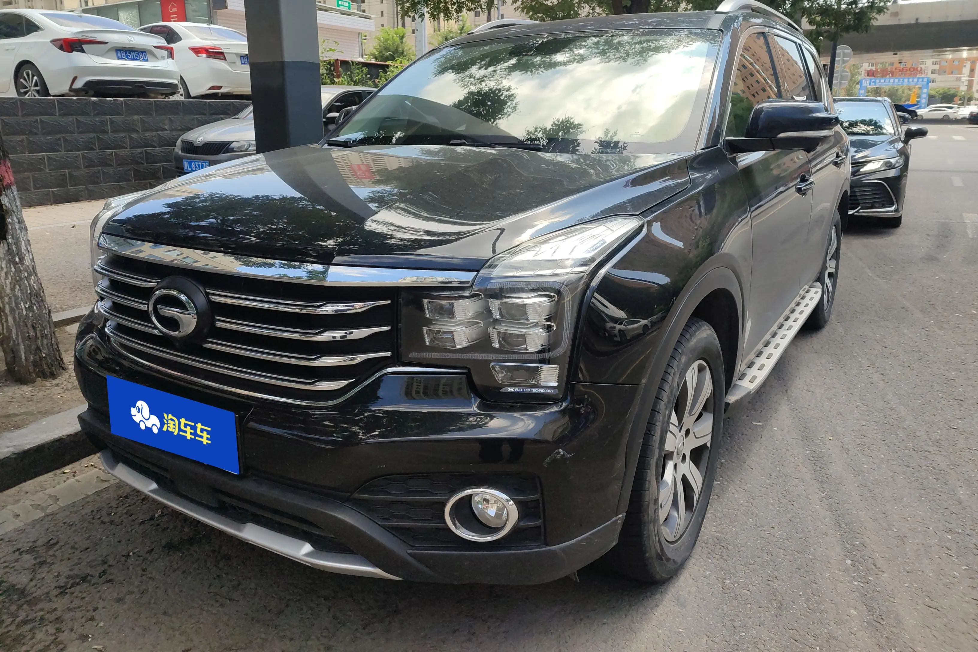 GAC Trumpchi GS7  из Китая