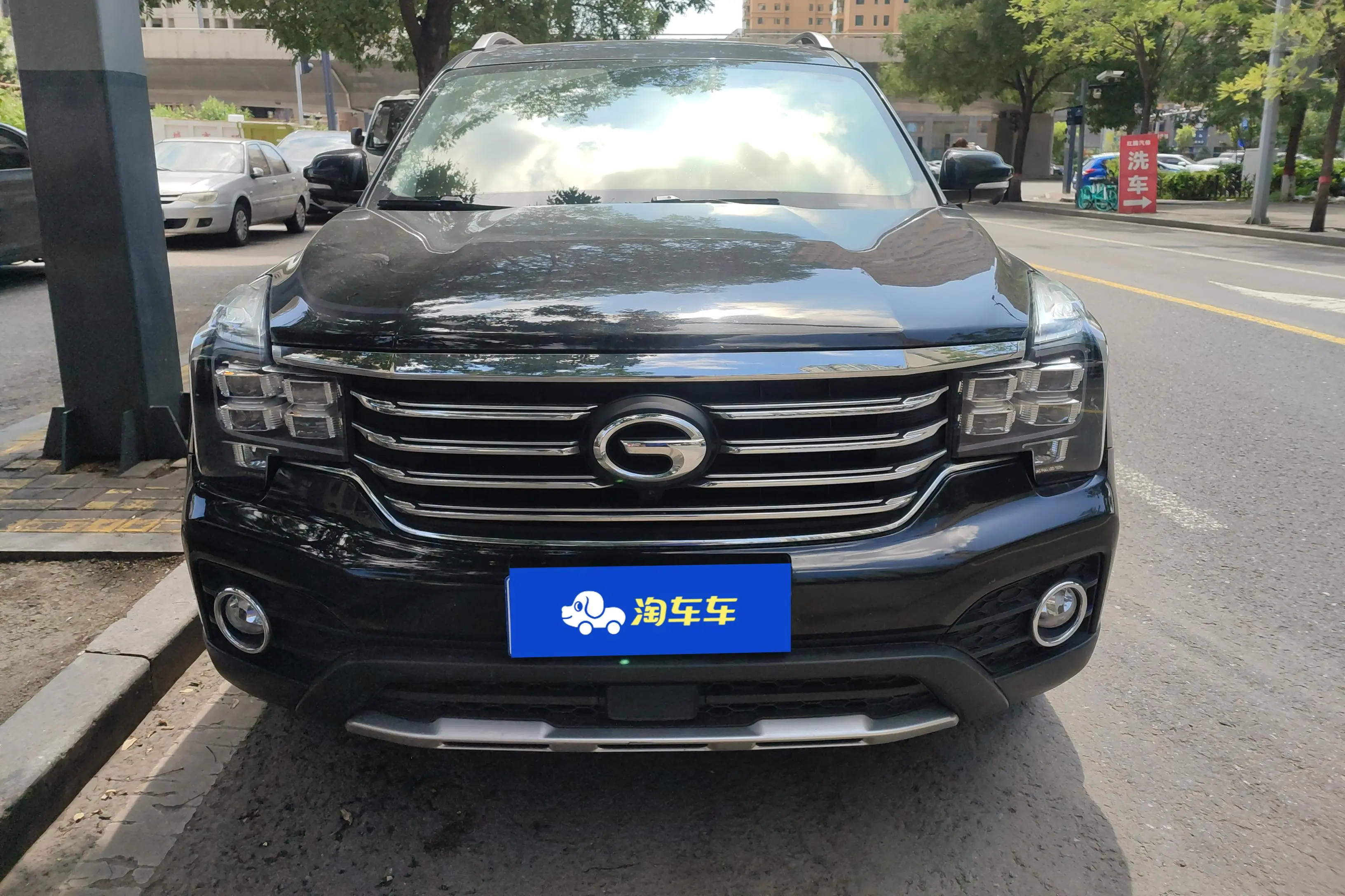 GAC Trumpchi GS7  из Китая