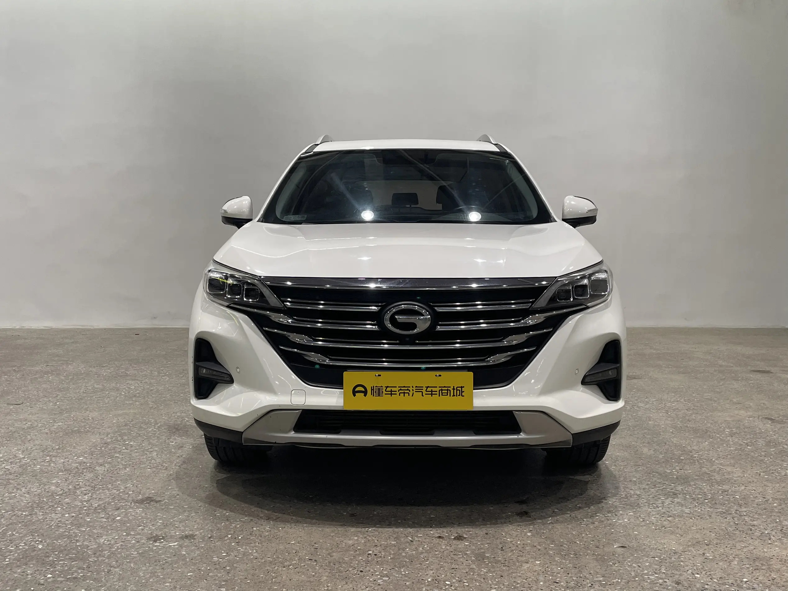 GAC Trumpchi GS5  из Китая