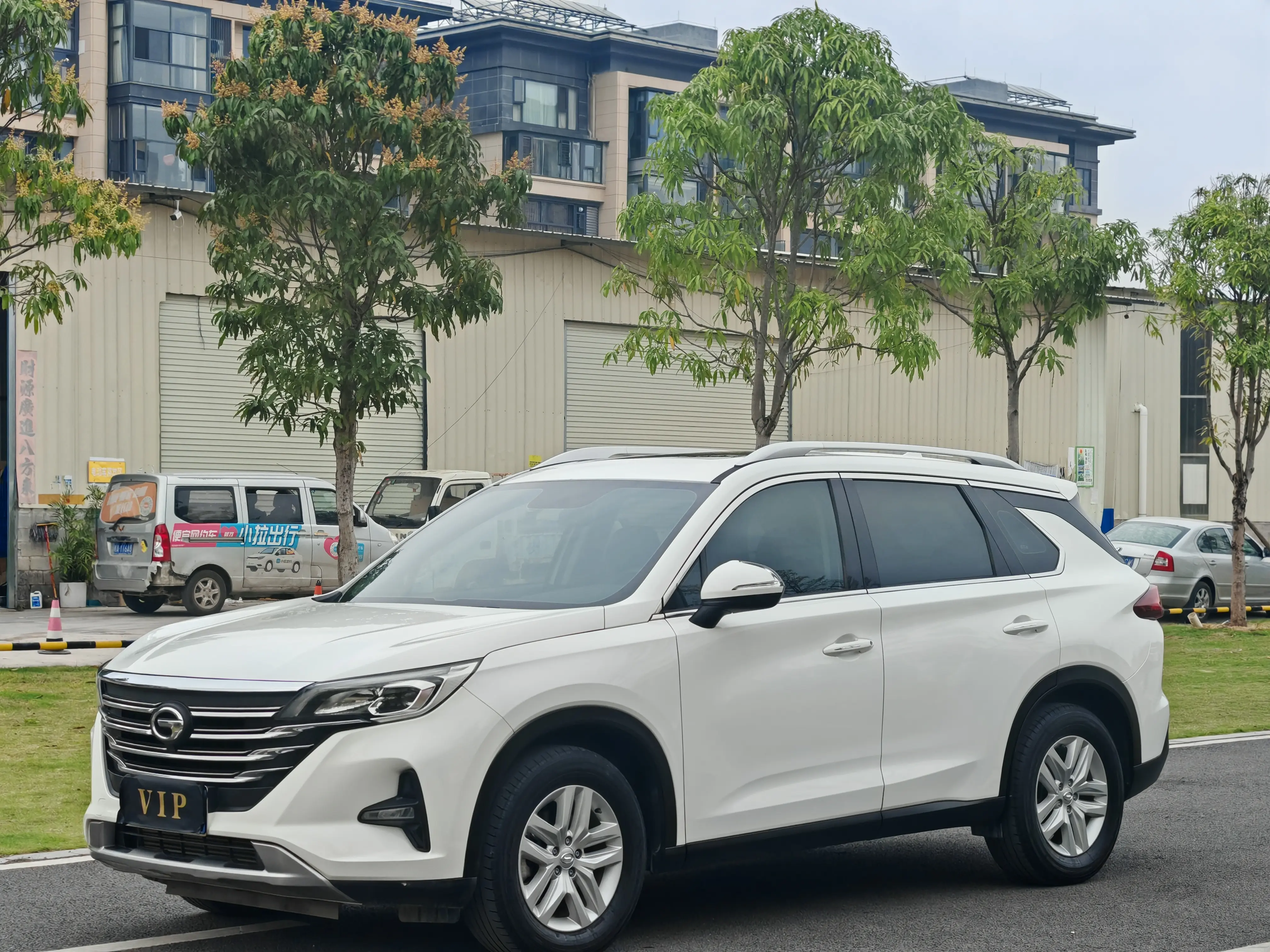 GAC Trumpchi GS5  из Китая