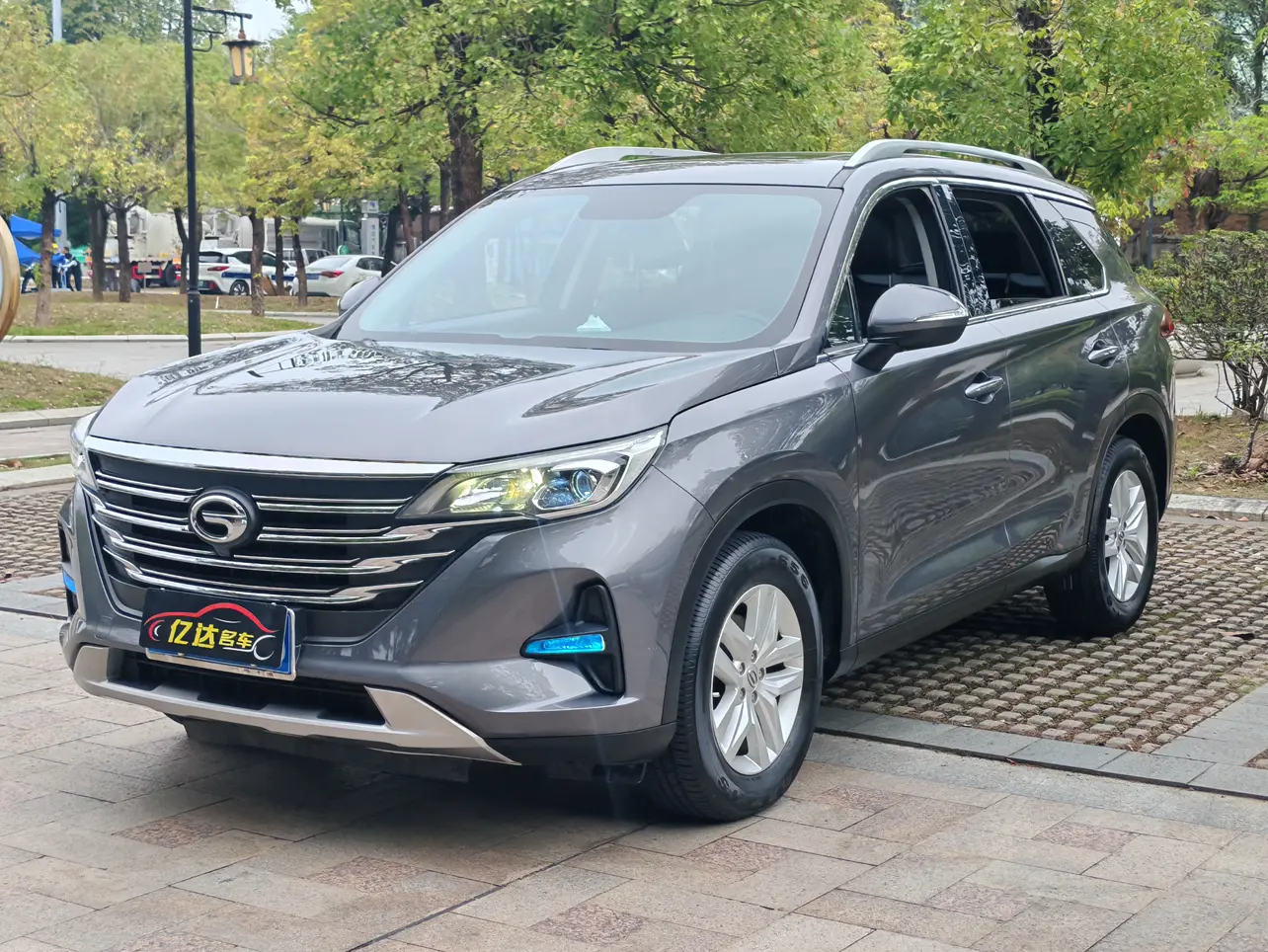 GAC Trumpchi GS5  из Китая