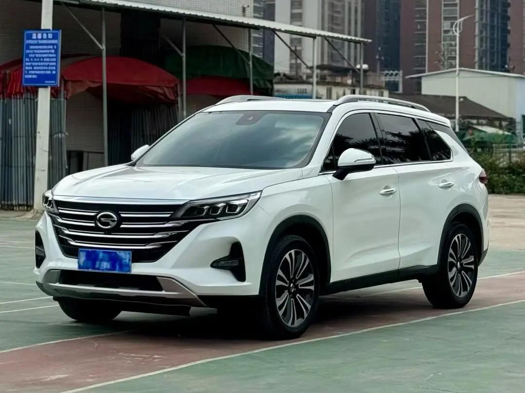 GAC Trumpchi GS5  из Китая