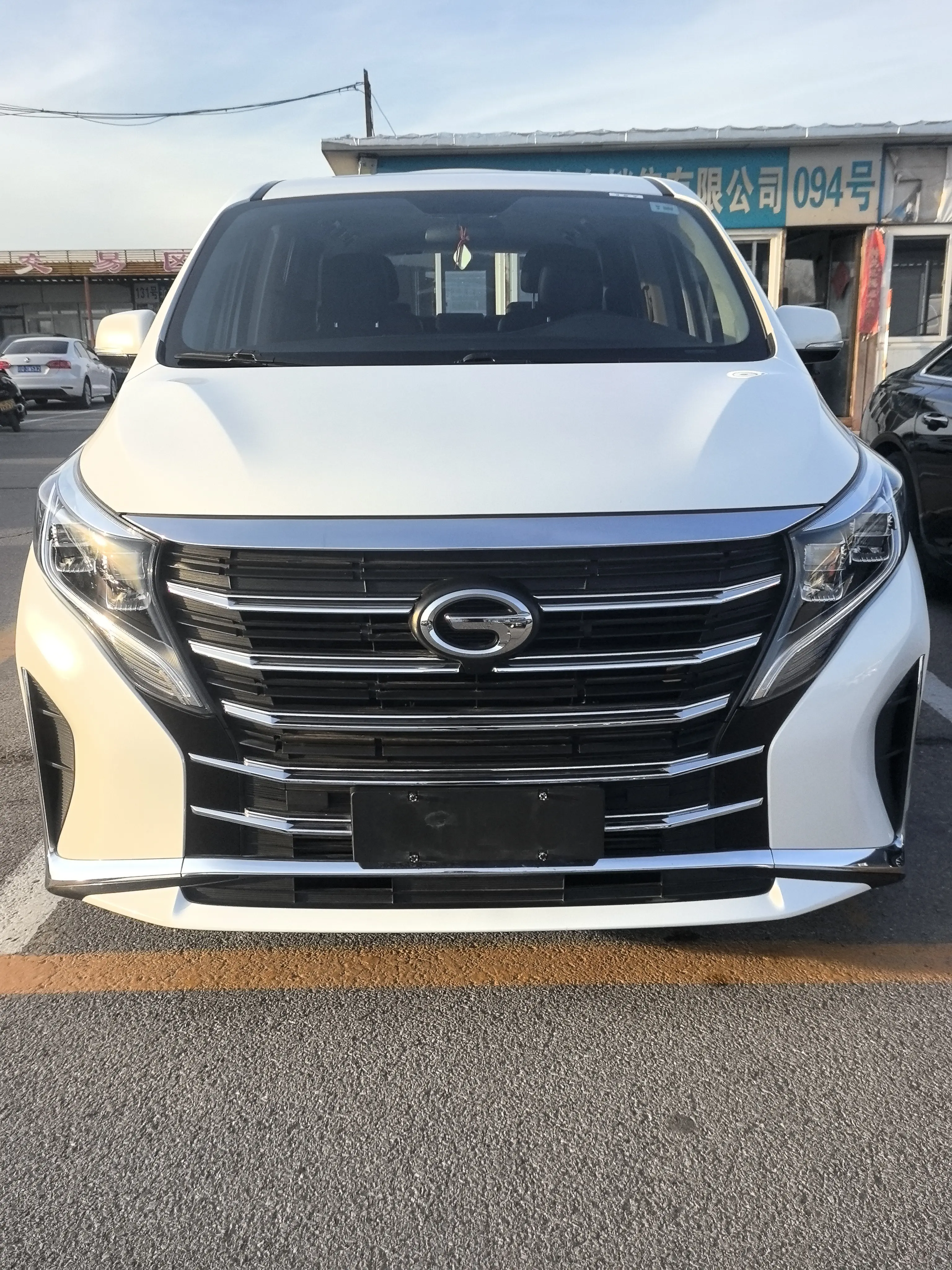GAC Trumpchi M8  из Китая