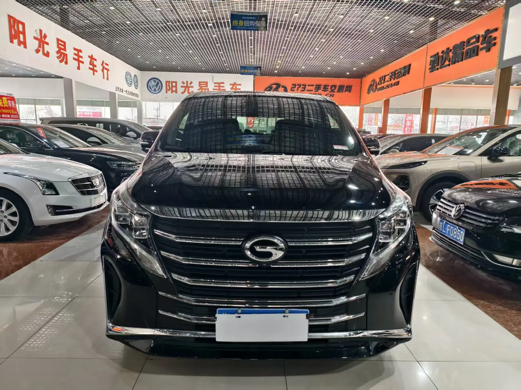 GAC Trumpchi M8  из Китая