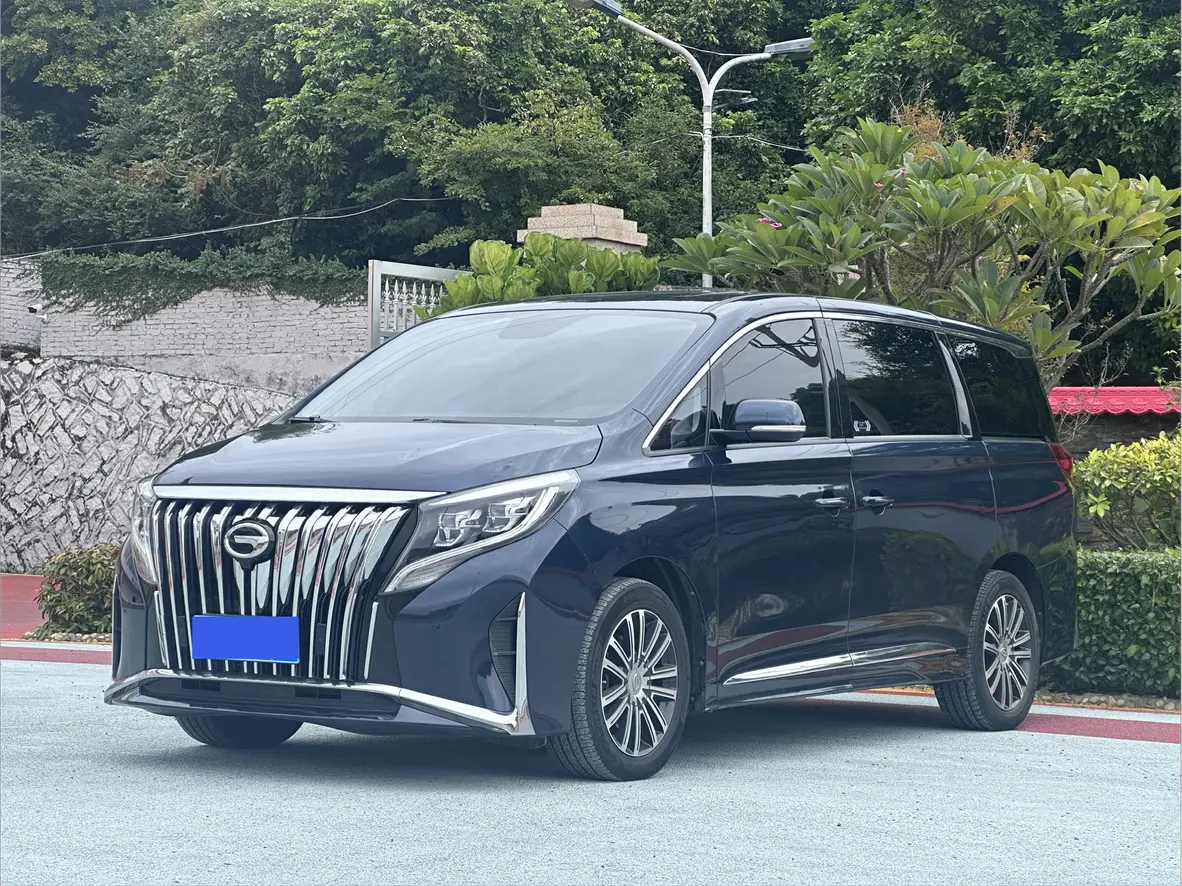 GAC Trumpchi M8  из Китая