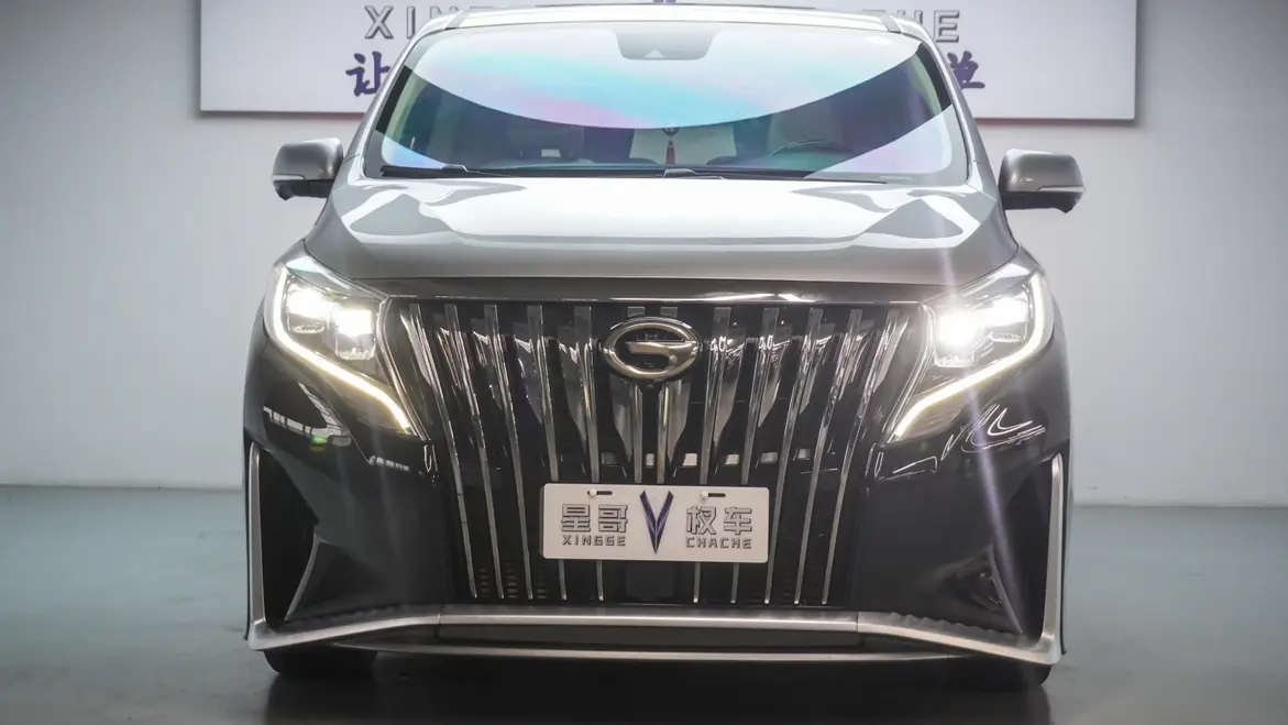 GAC Trumpchi M8  из Китая