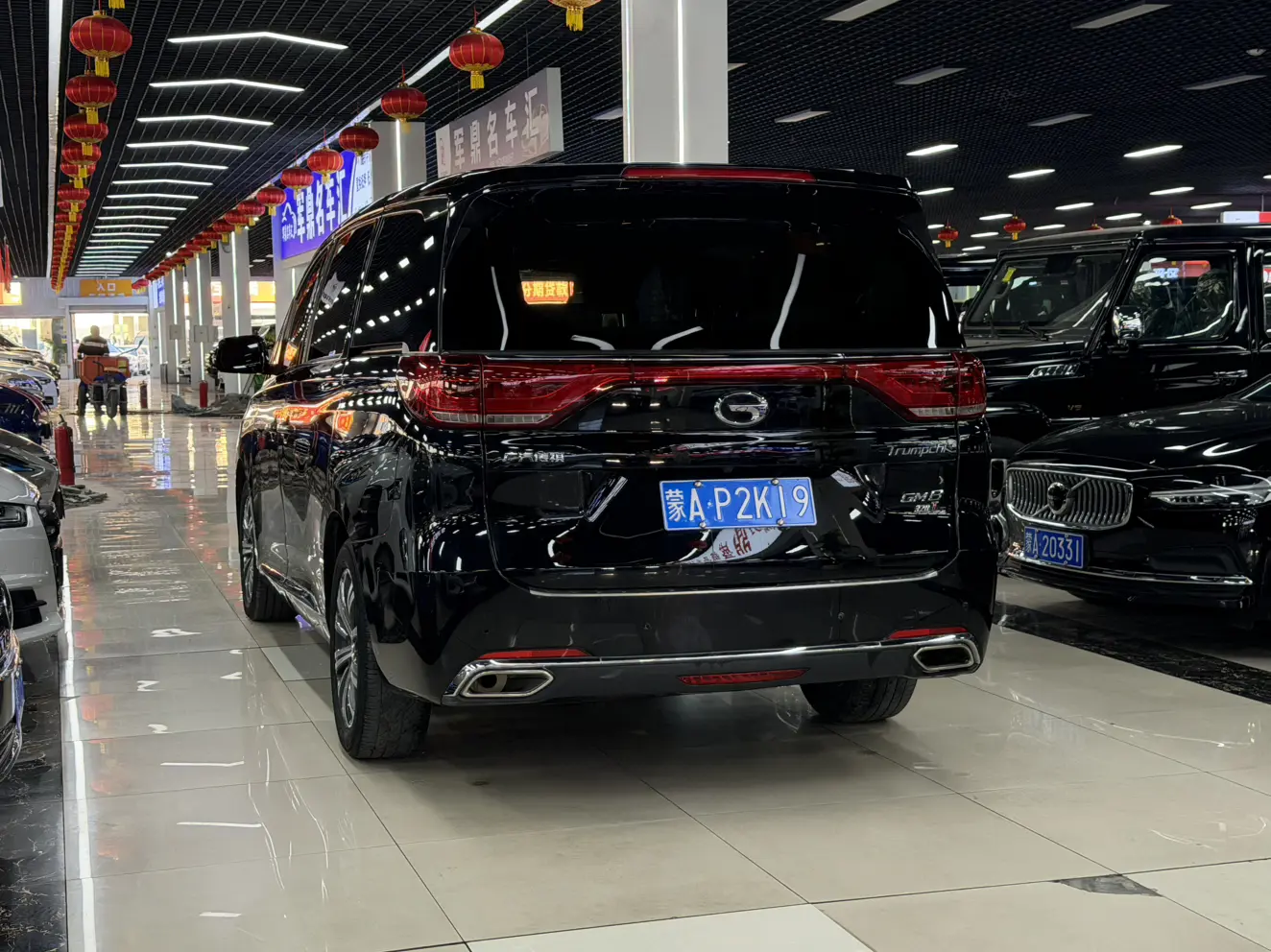 GAC Trumpchi M8  из Китая