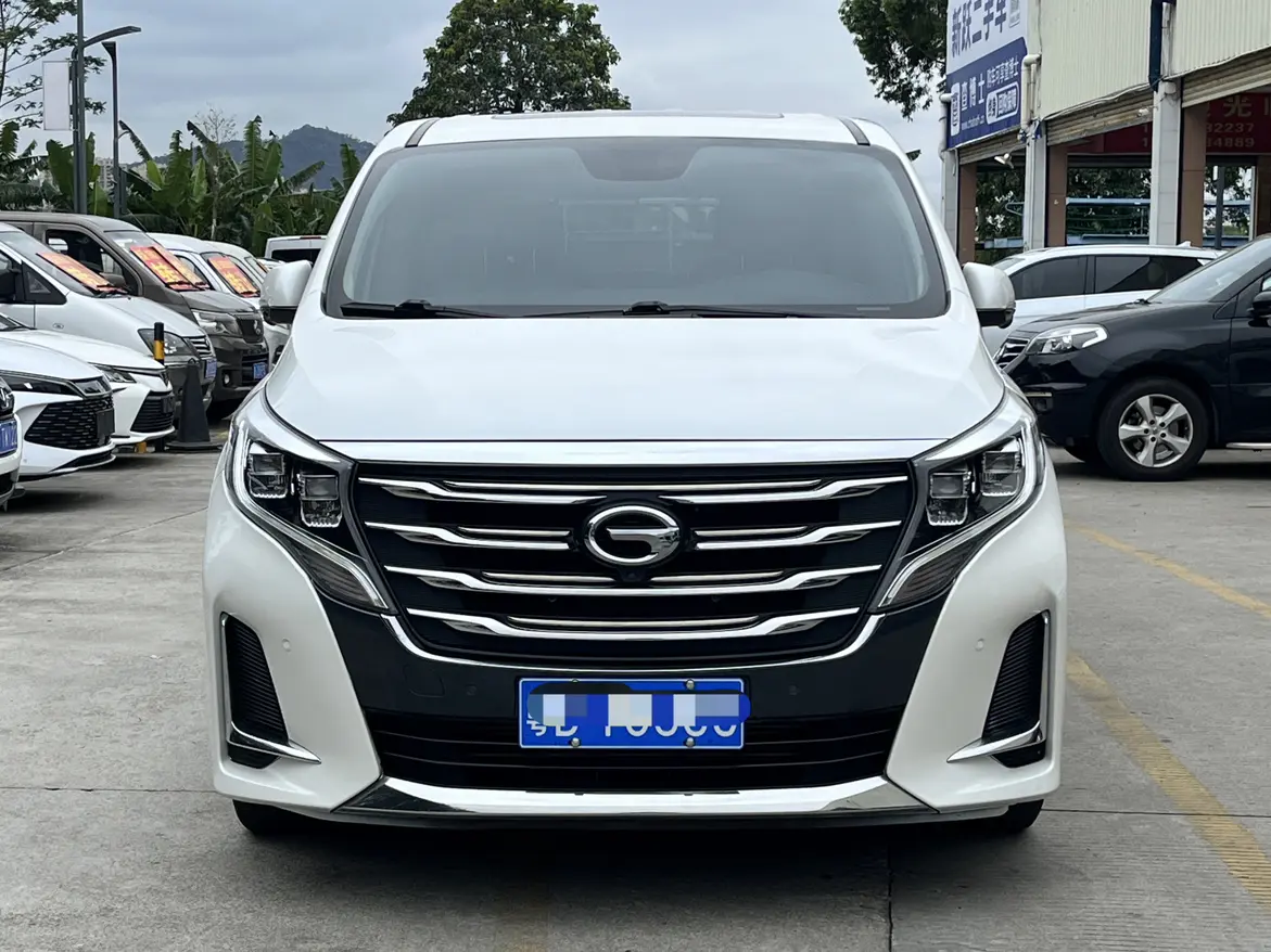 GAC Trumpchi M8  из Китая