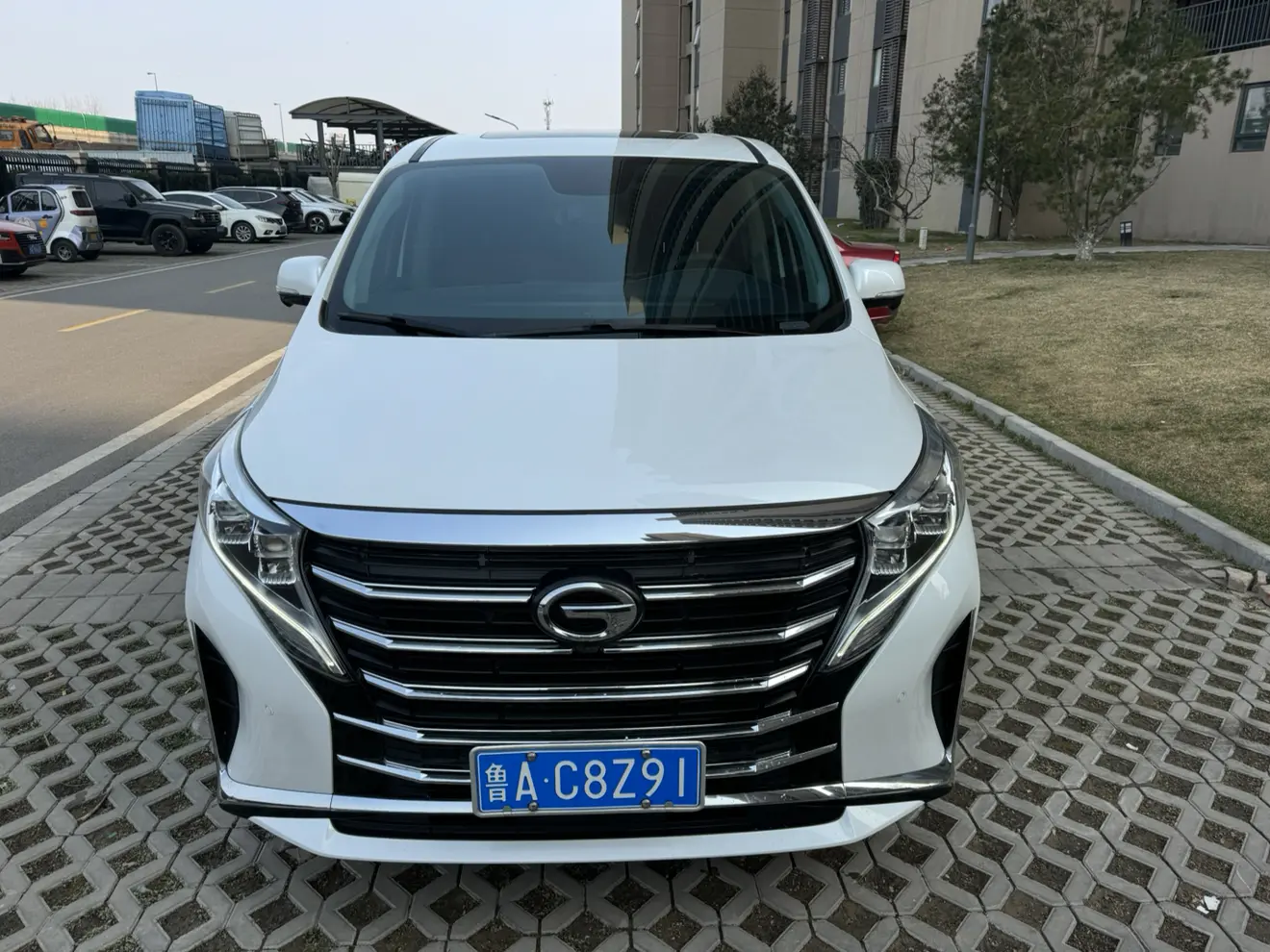 GAC Trumpchi M8  из Китая