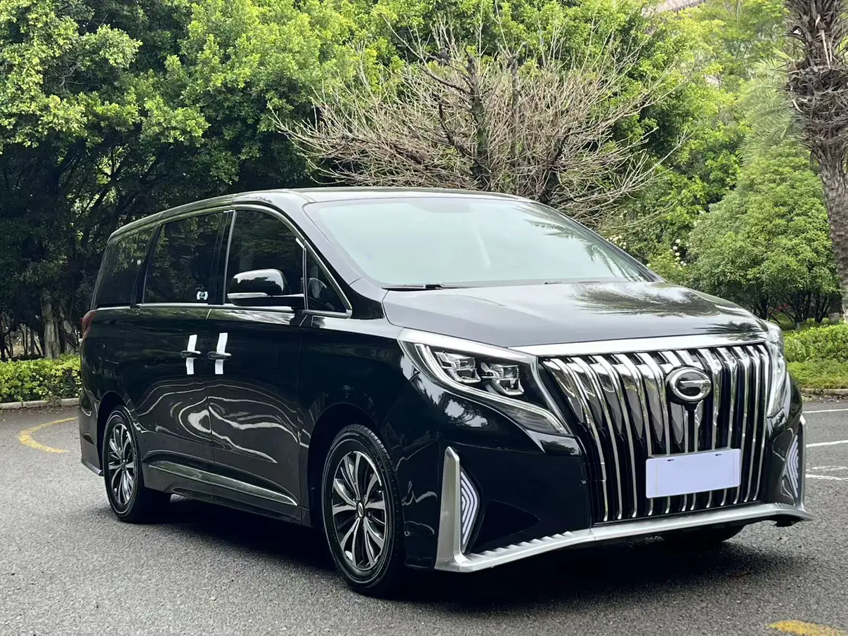 GAC Trumpchi M8  из Китая