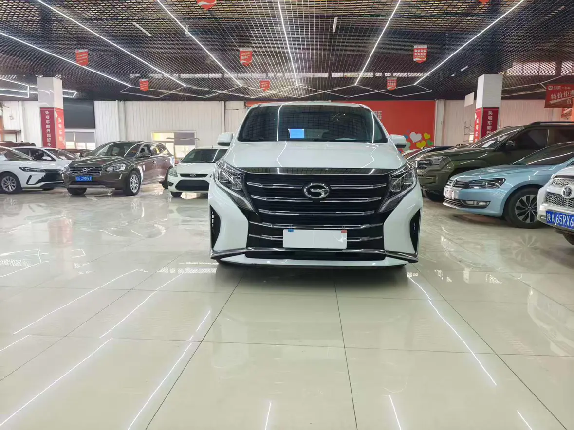 GAC Trumpchi M8  из Китая