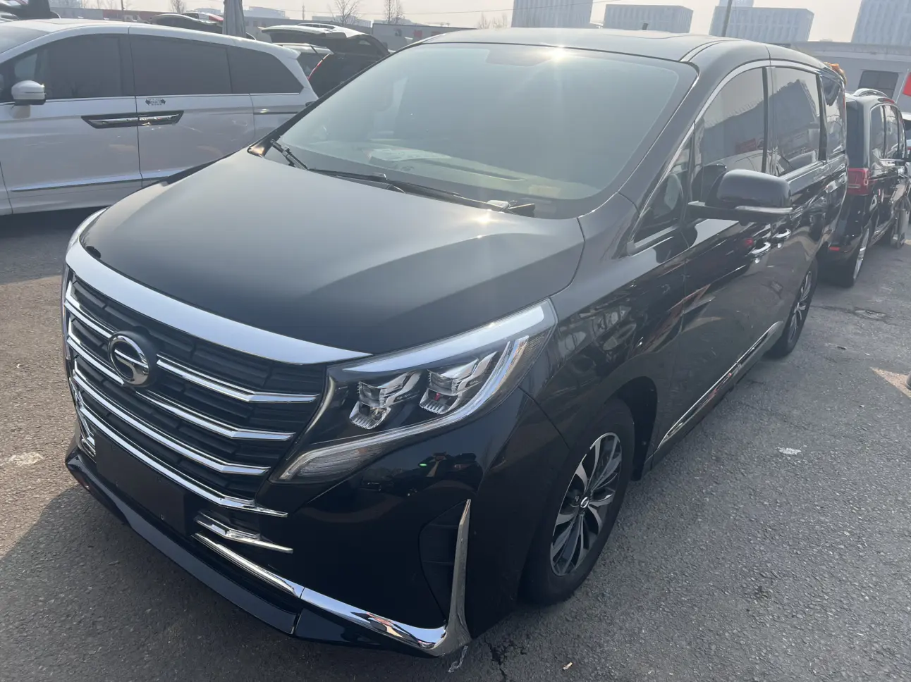 GAC Trumpchi M8  из Китая