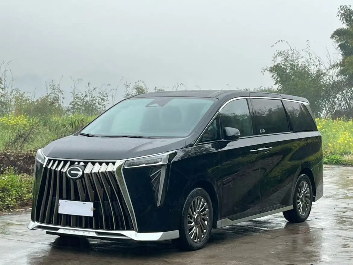 GAC Trumpchi M8  из Китая