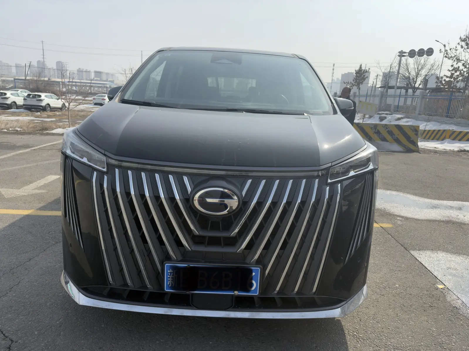 GAC Trumpchi M8  из Китая