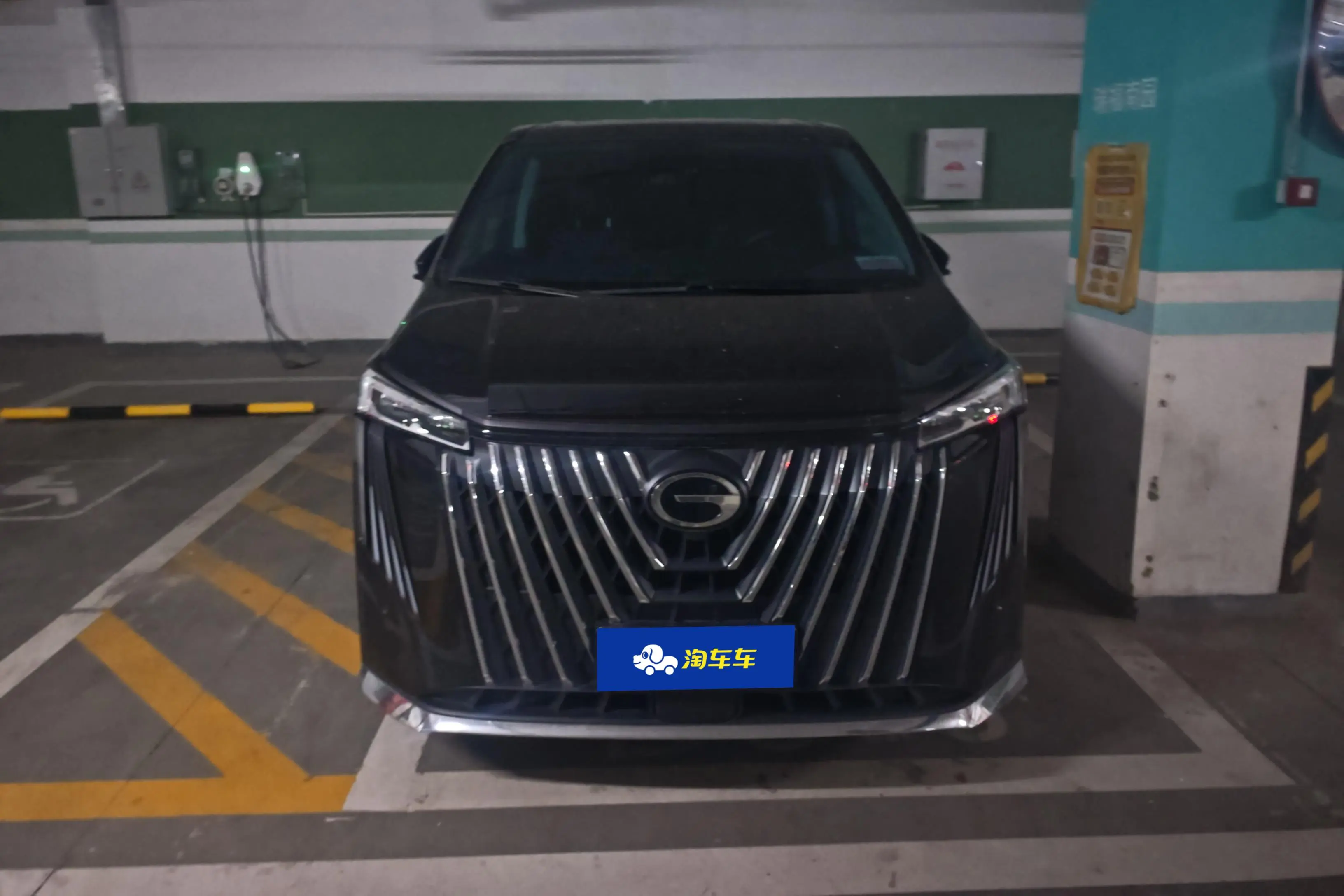 GAC Trumpchi M8  из Китая
