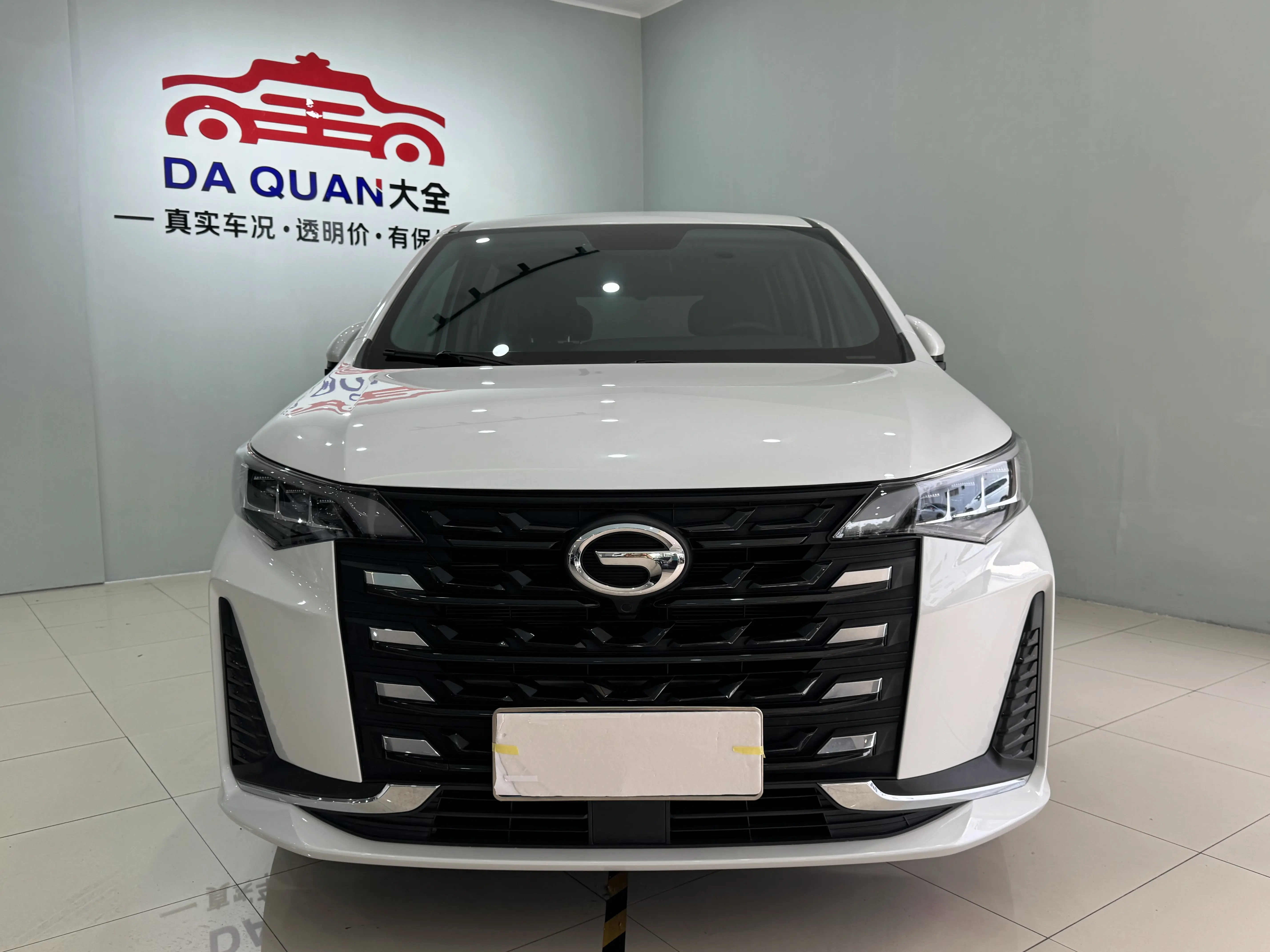 GAC Trumpchi M6  из Китая