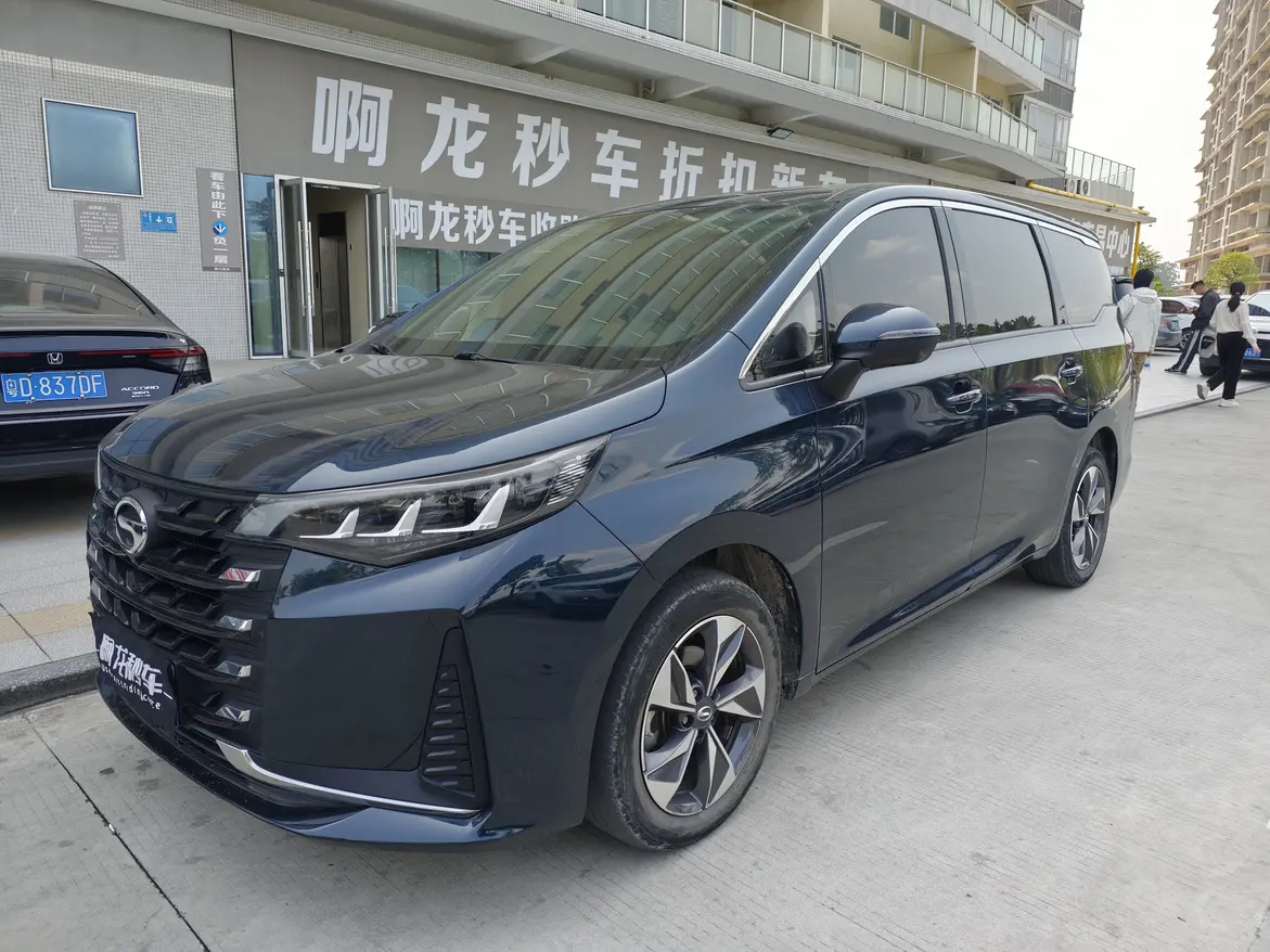 GAC Trumpchi M6  из Китая