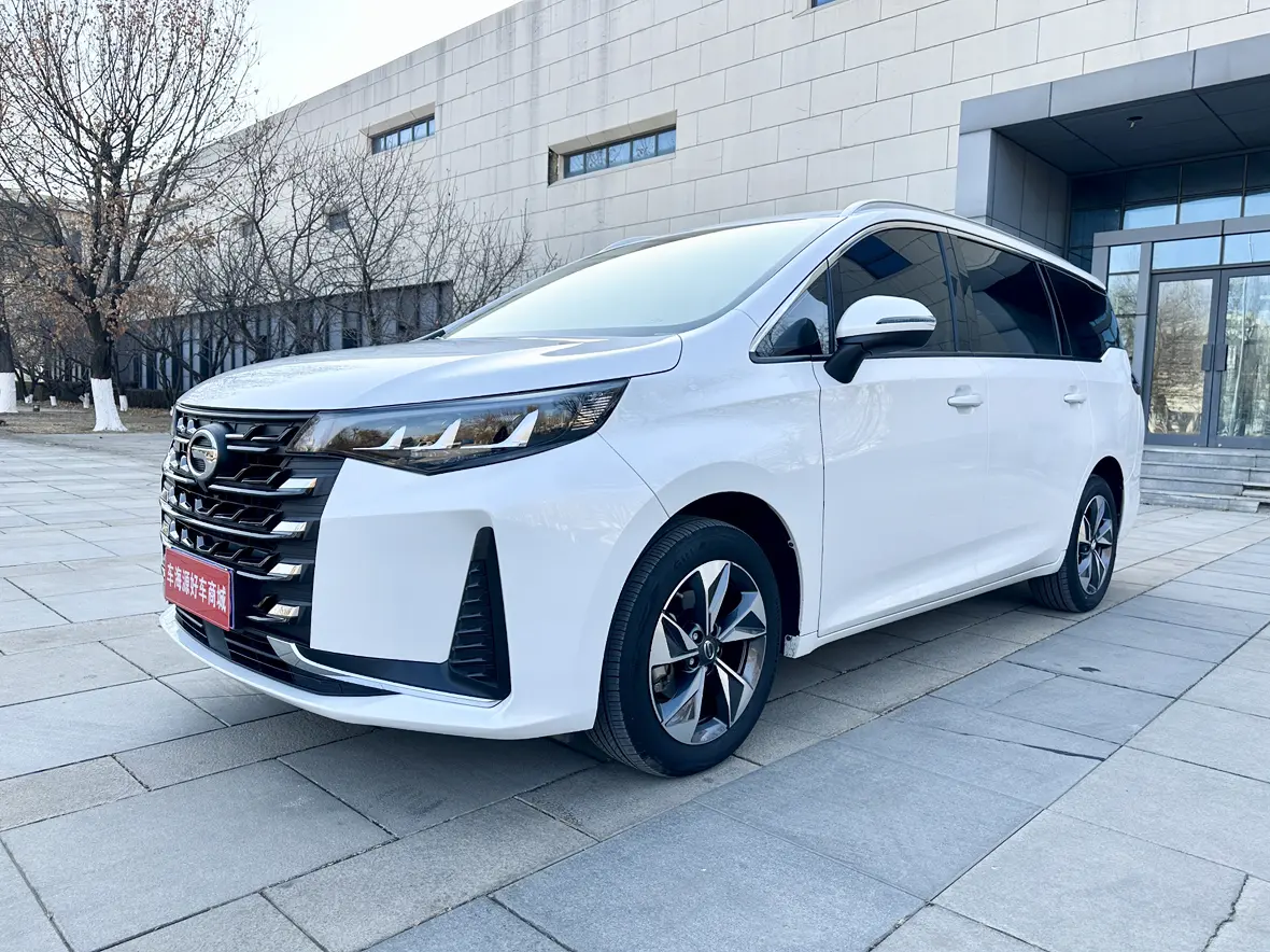 GAC Trumpchi M6  из Китая