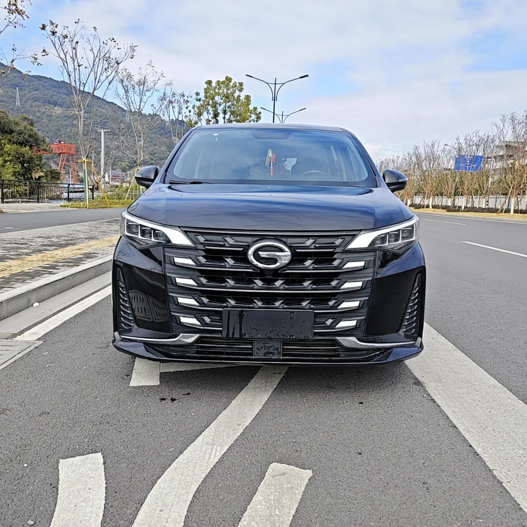 GAC Trumpchi M6  из Китая