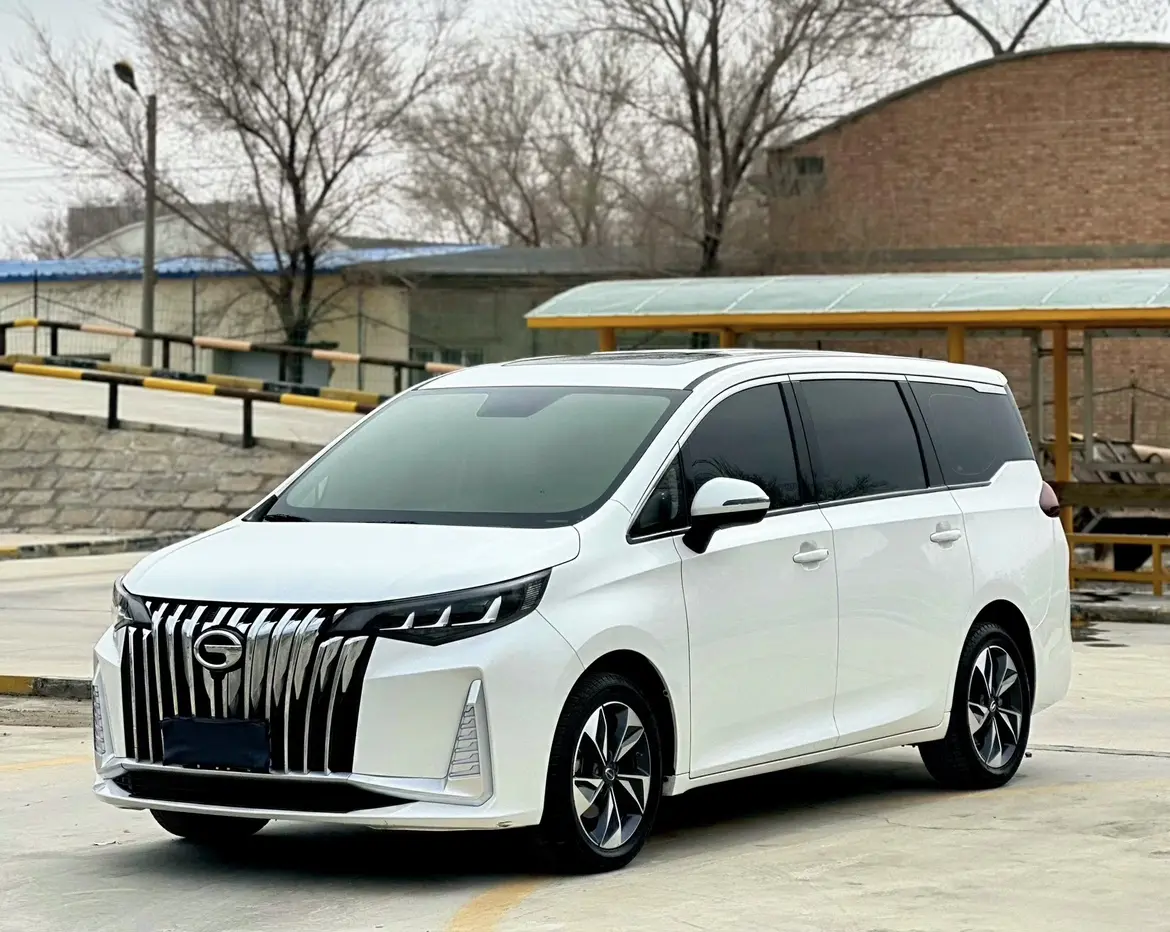 GAC Trumpchi M6  из Китая