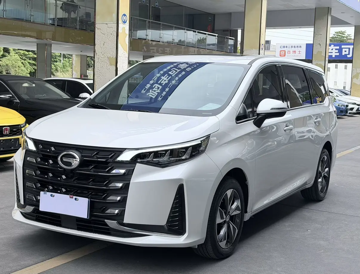 GAC Trumpchi M6  из Китая