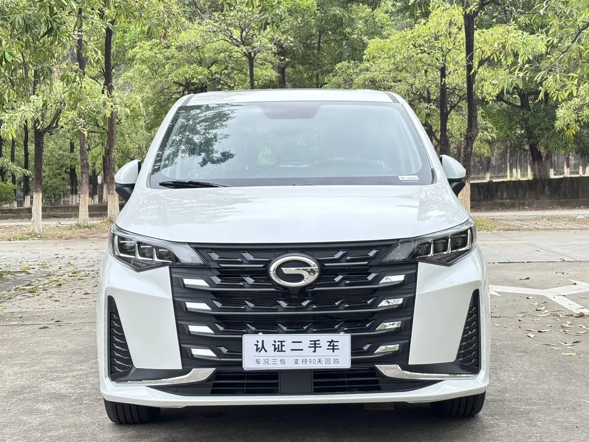 GAC Trumpchi M6  из Китая