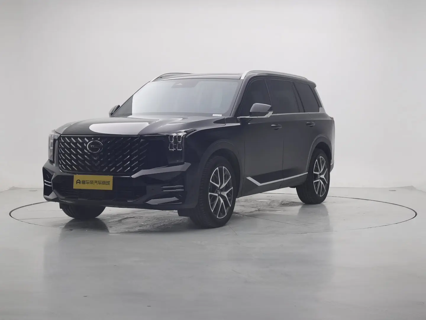 GAC Trumpchi GS8  из Китая