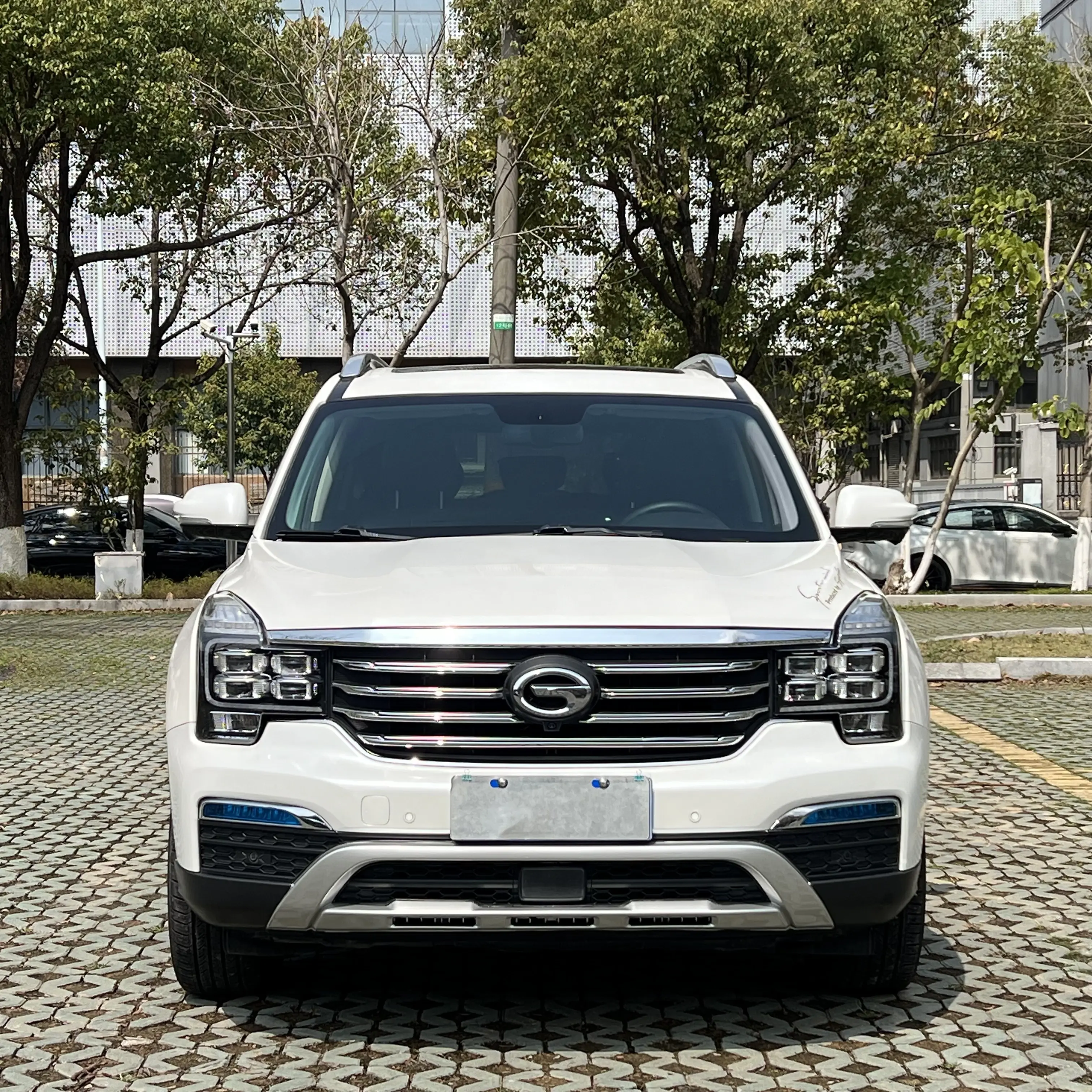GAC Trumpchi GS8  из Китая