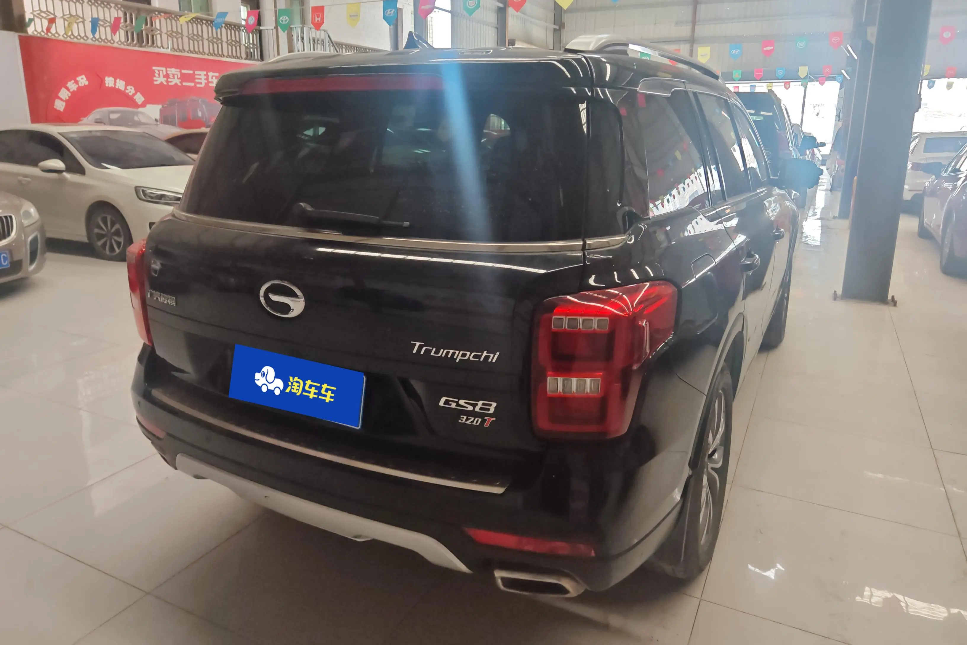 GAC Trumpchi GS8  из Китая